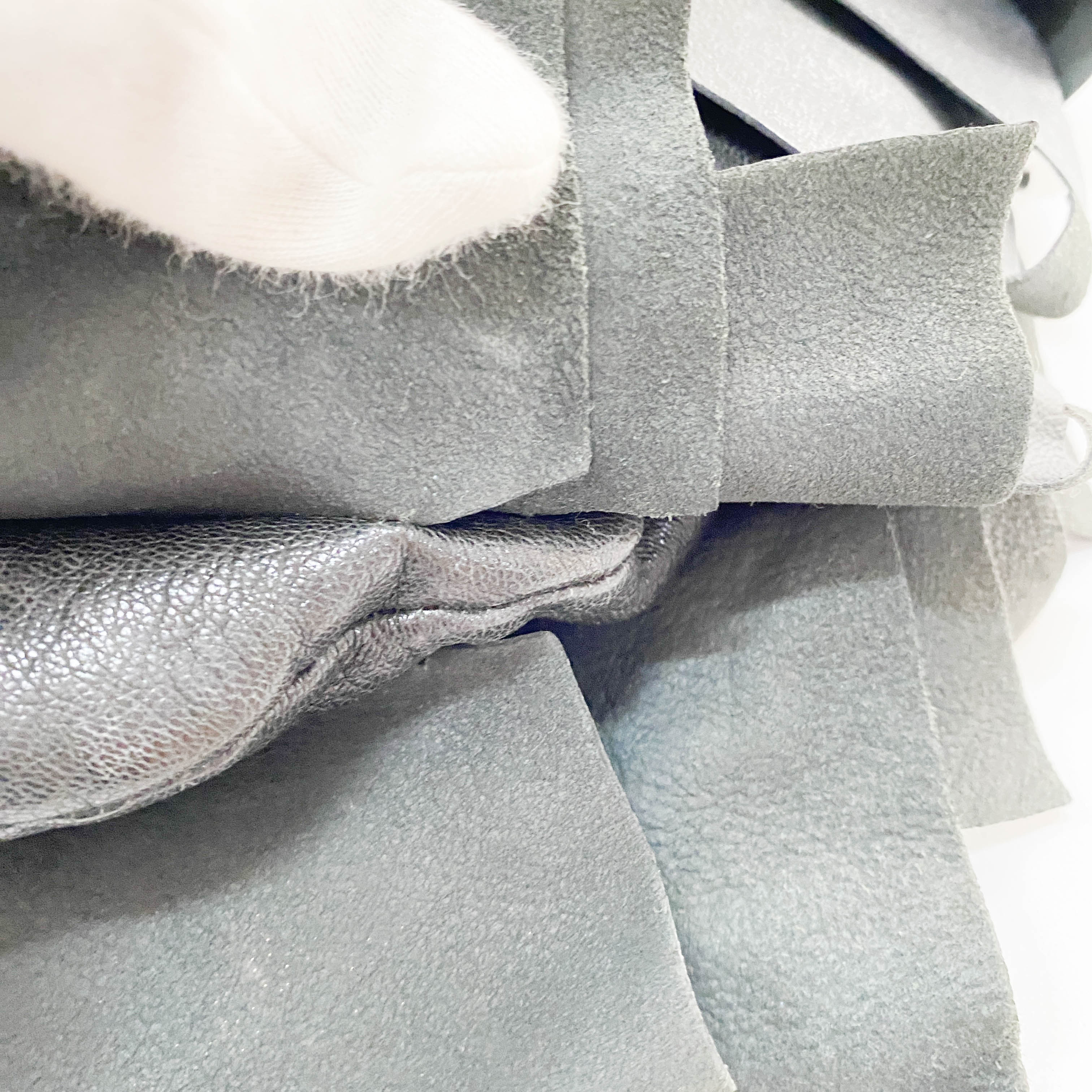 Saint Tropez Black Leather Shoulder Bag