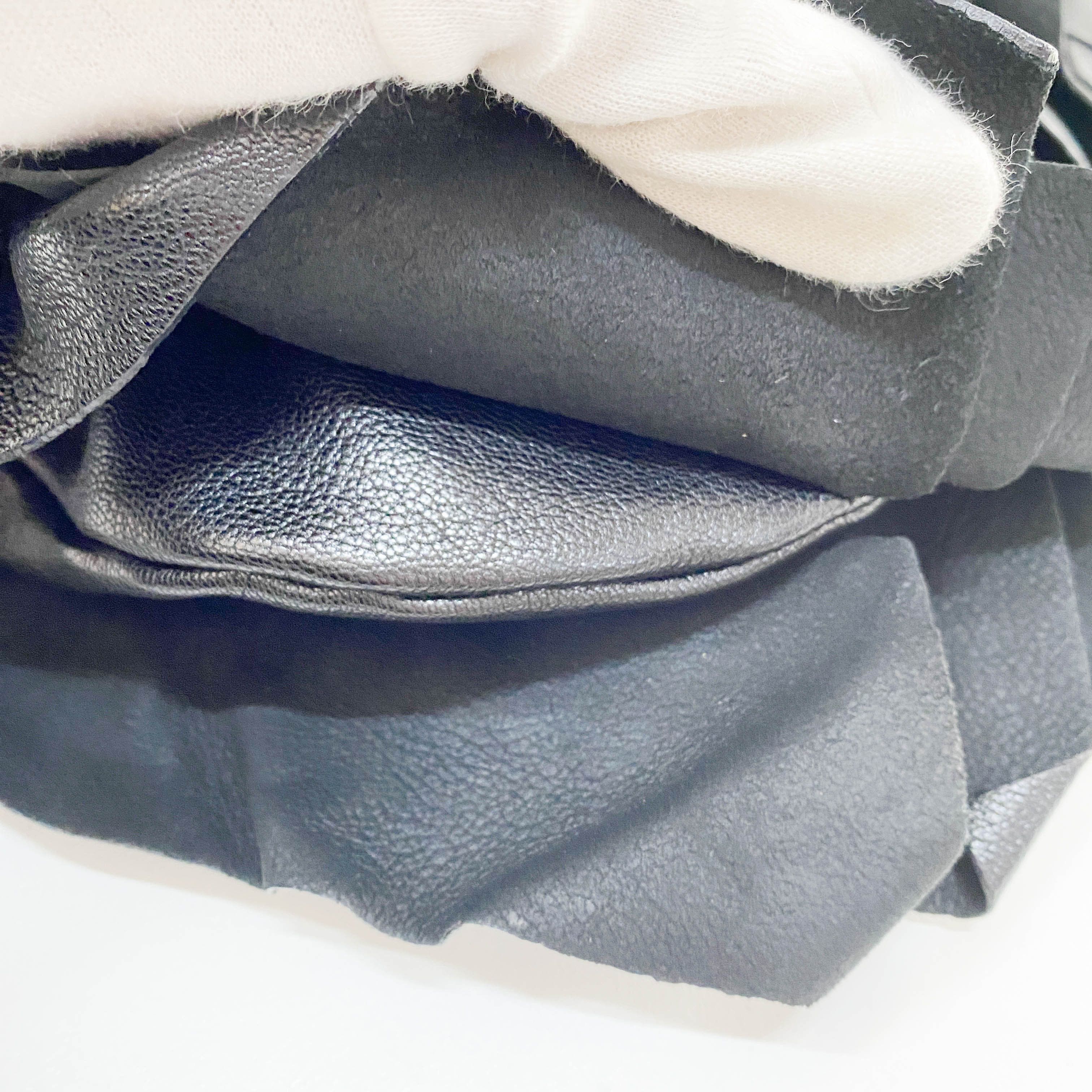 Saint Tropez Black Leather Shoulder Bag