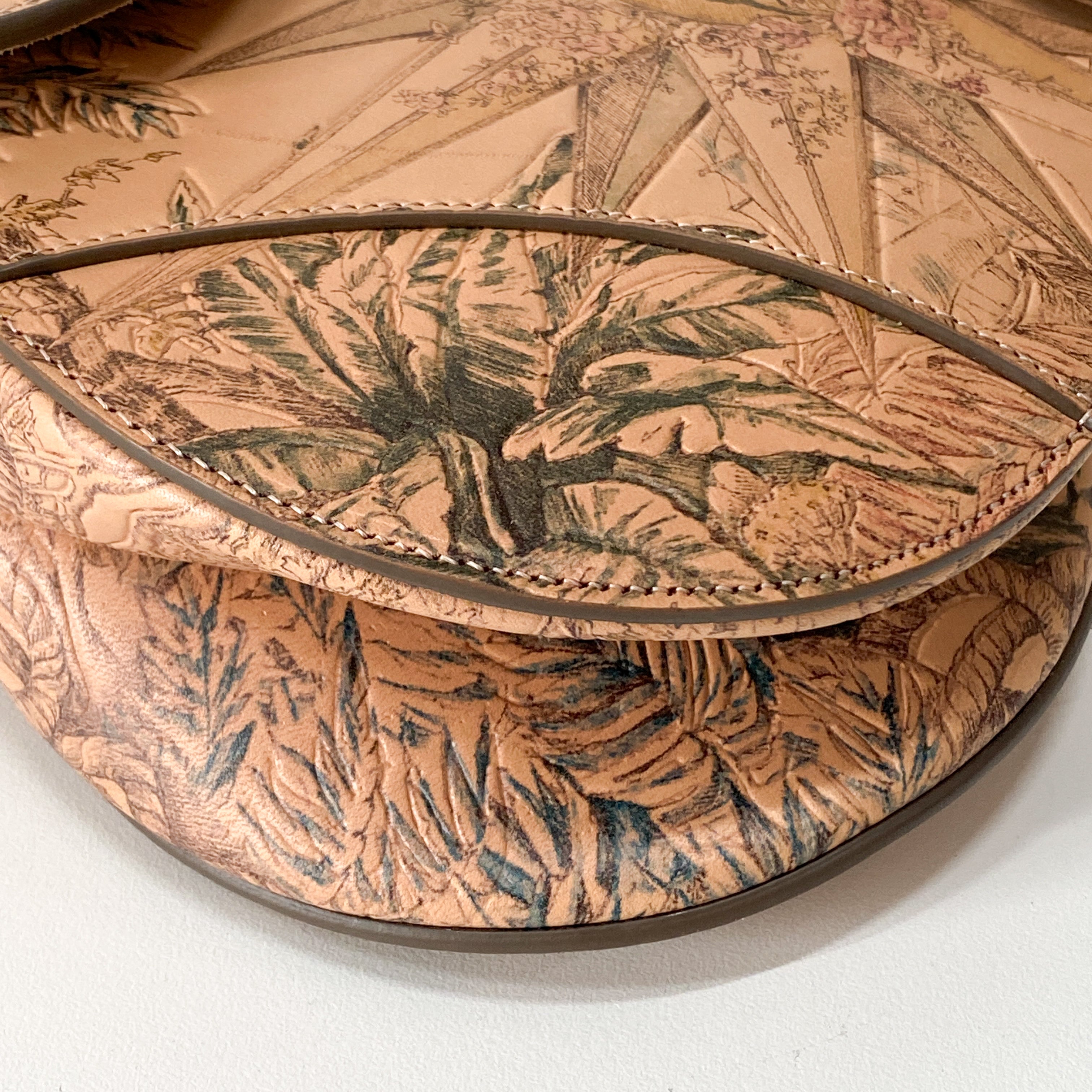 Saddle Galliano Globe Special Edition Pink Calfskin Bag