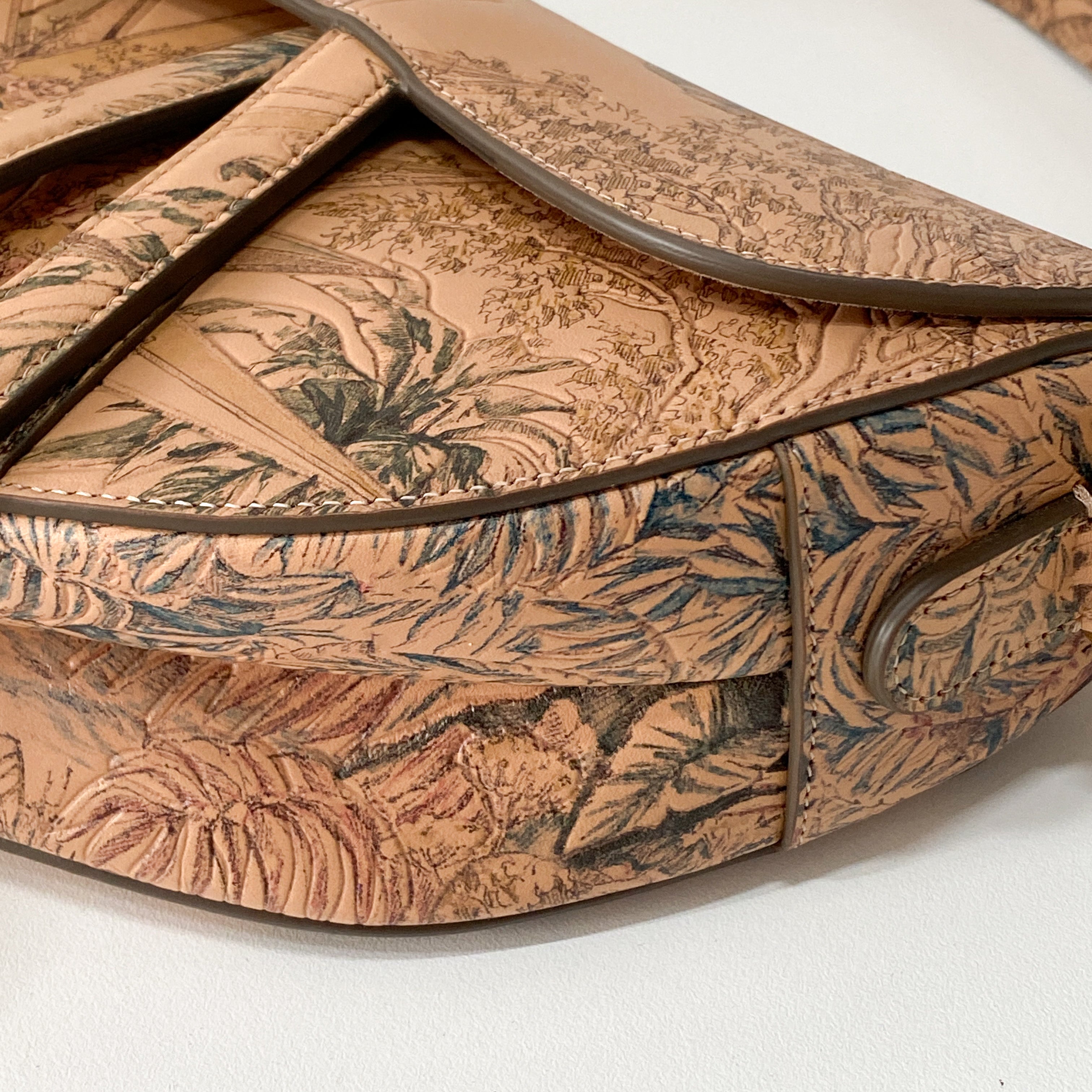 Saddle Galliano Globe Special Edition Pink Calfskin Bag