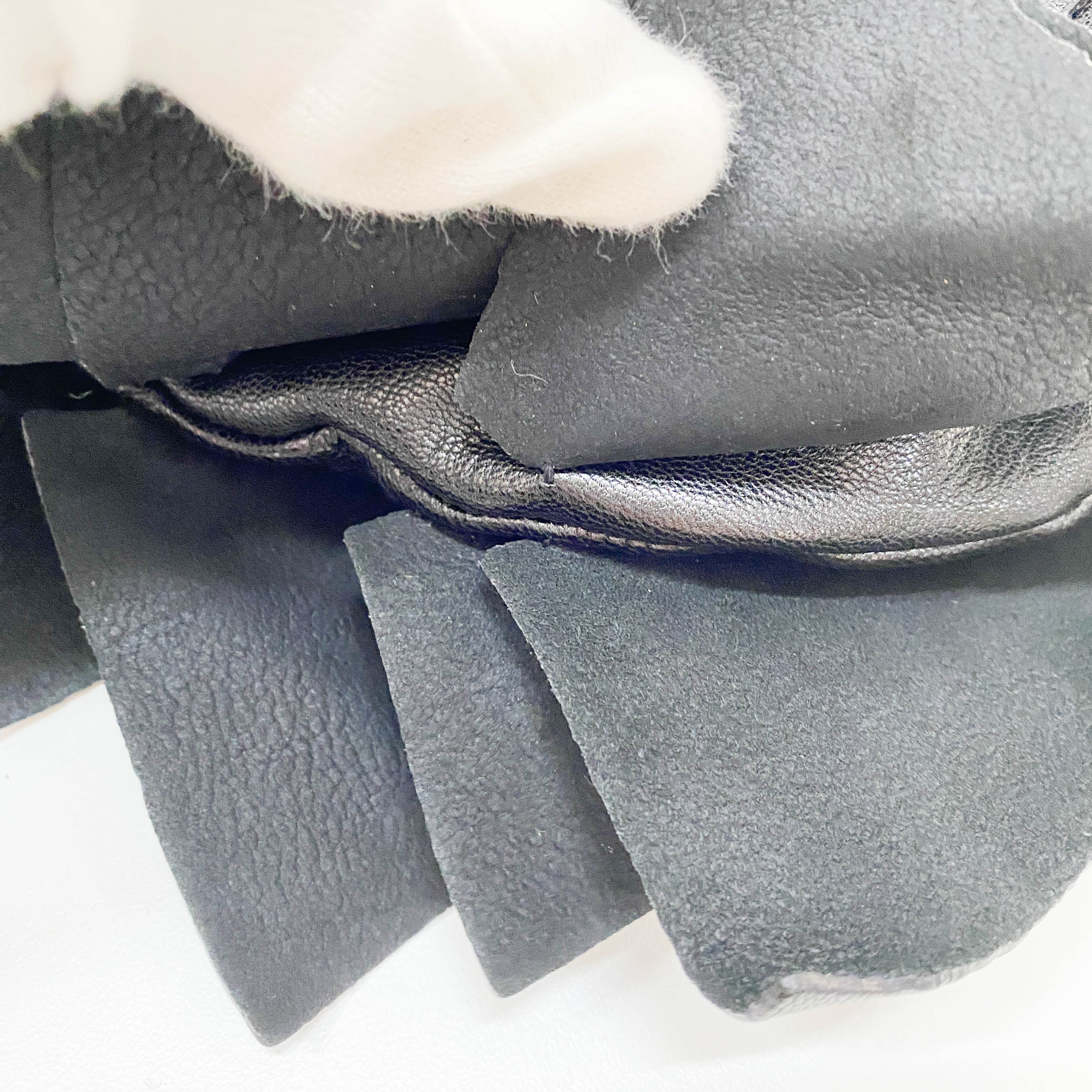 Saint Tropez Black Leather Shoulder Bag