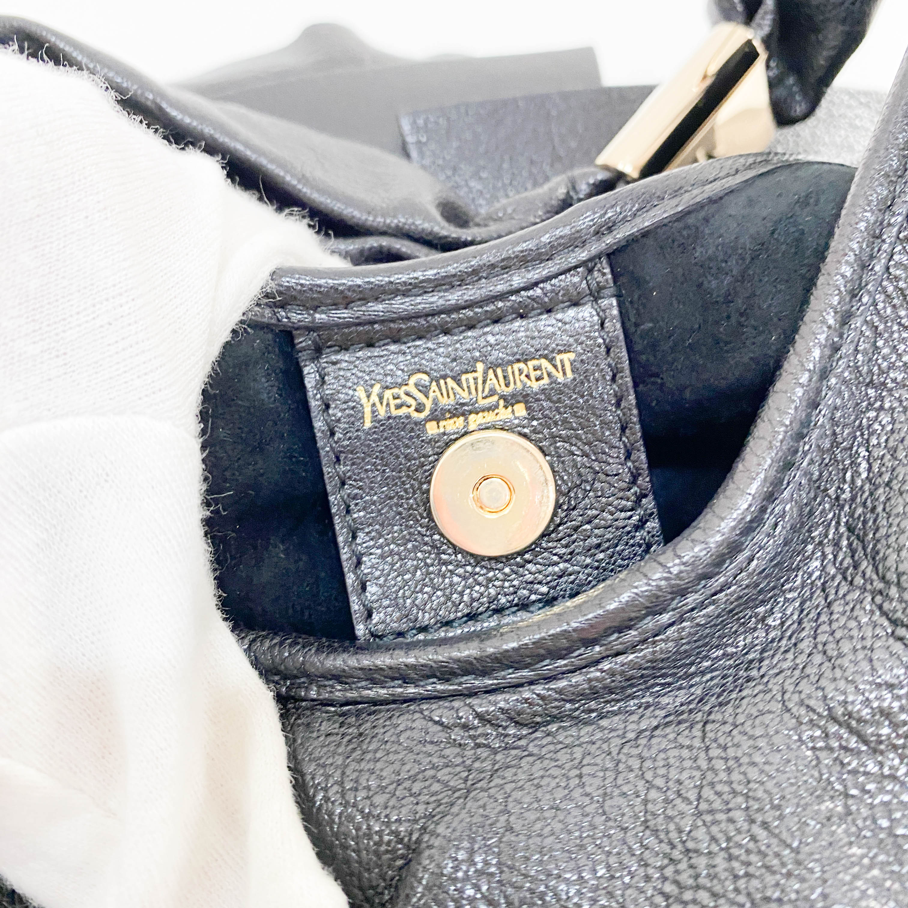 Saint Tropez Black Leather Shoulder Bag