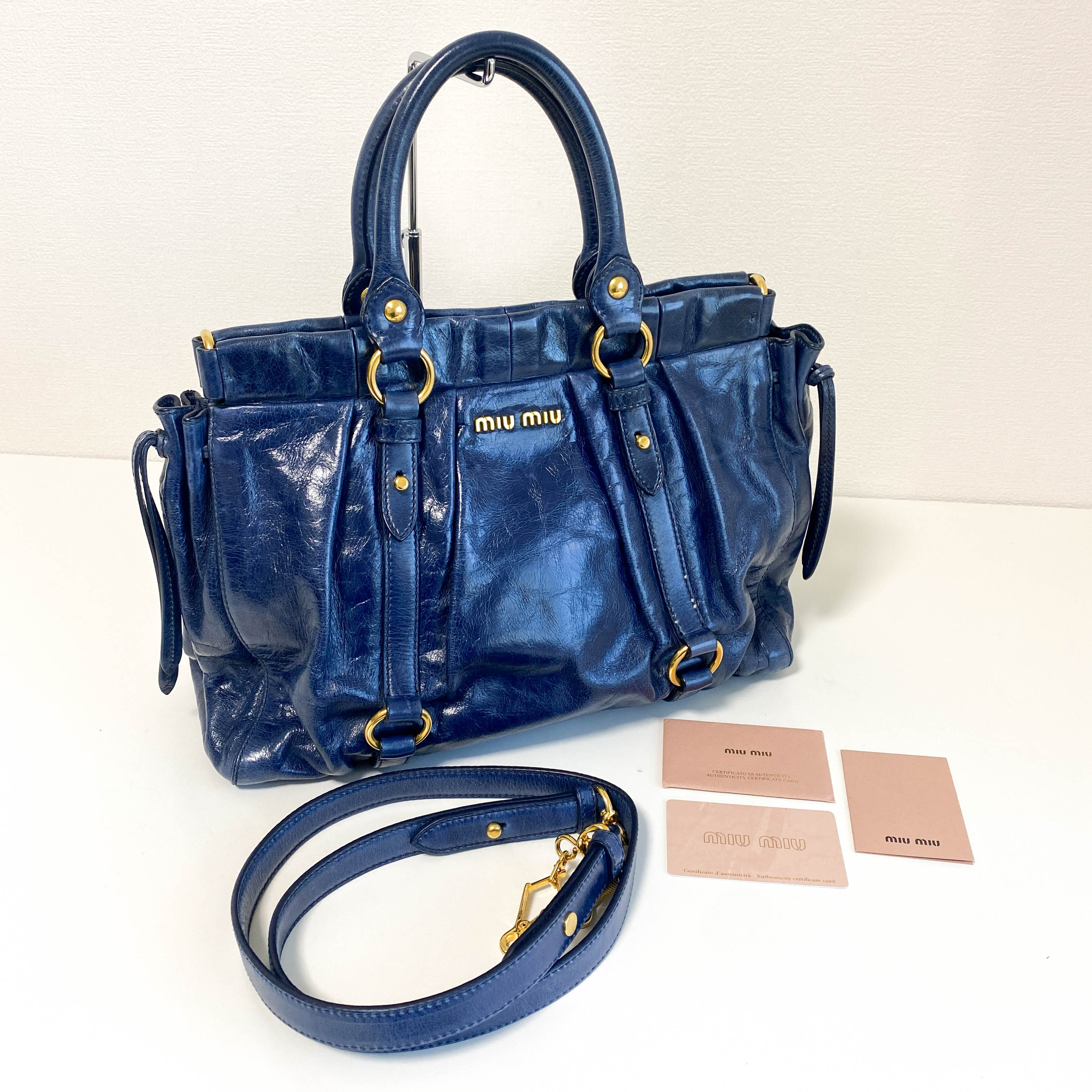 Vitello Bauletto Navy Leather Shoulder Bag
