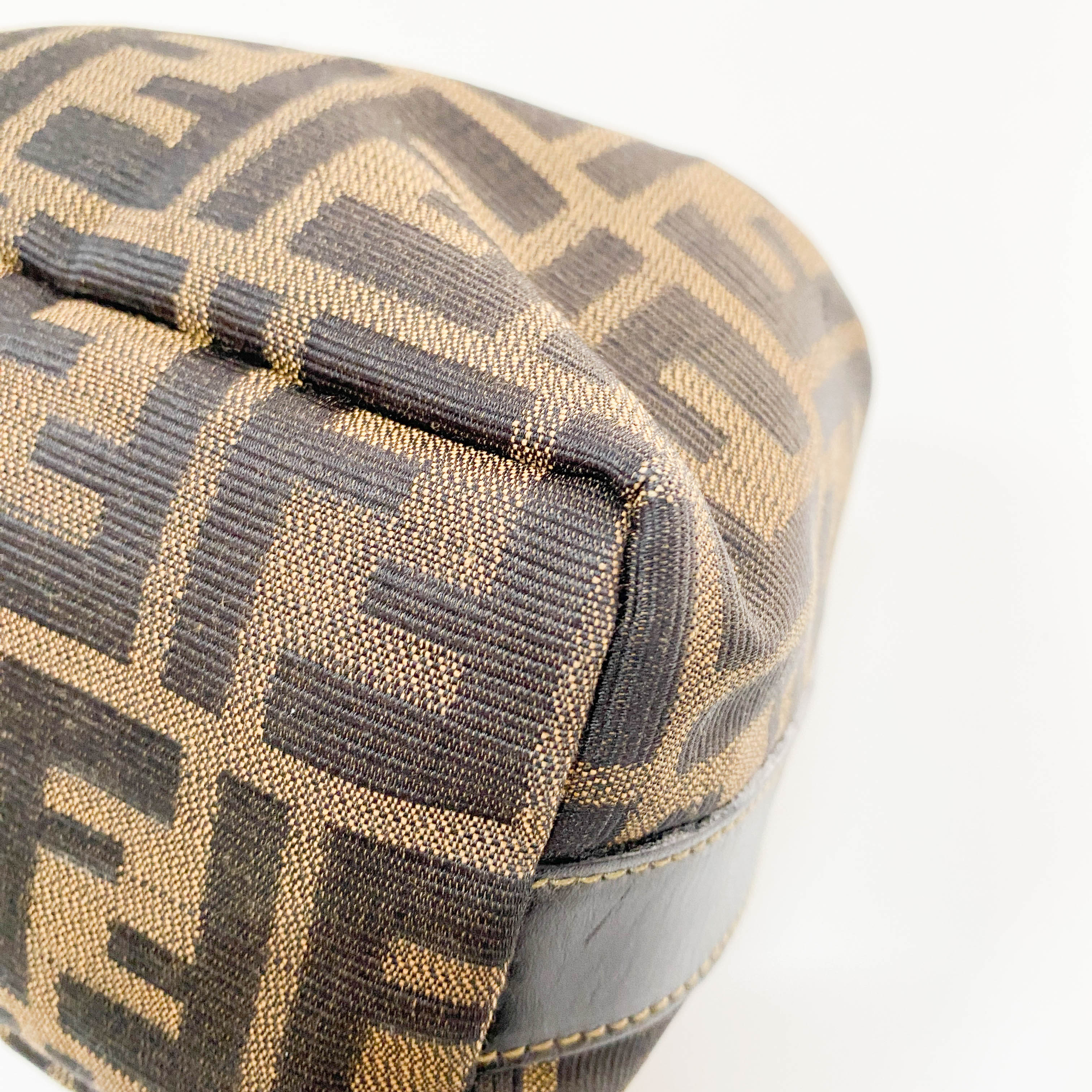 Zucca Small Brown Canvas Handbag