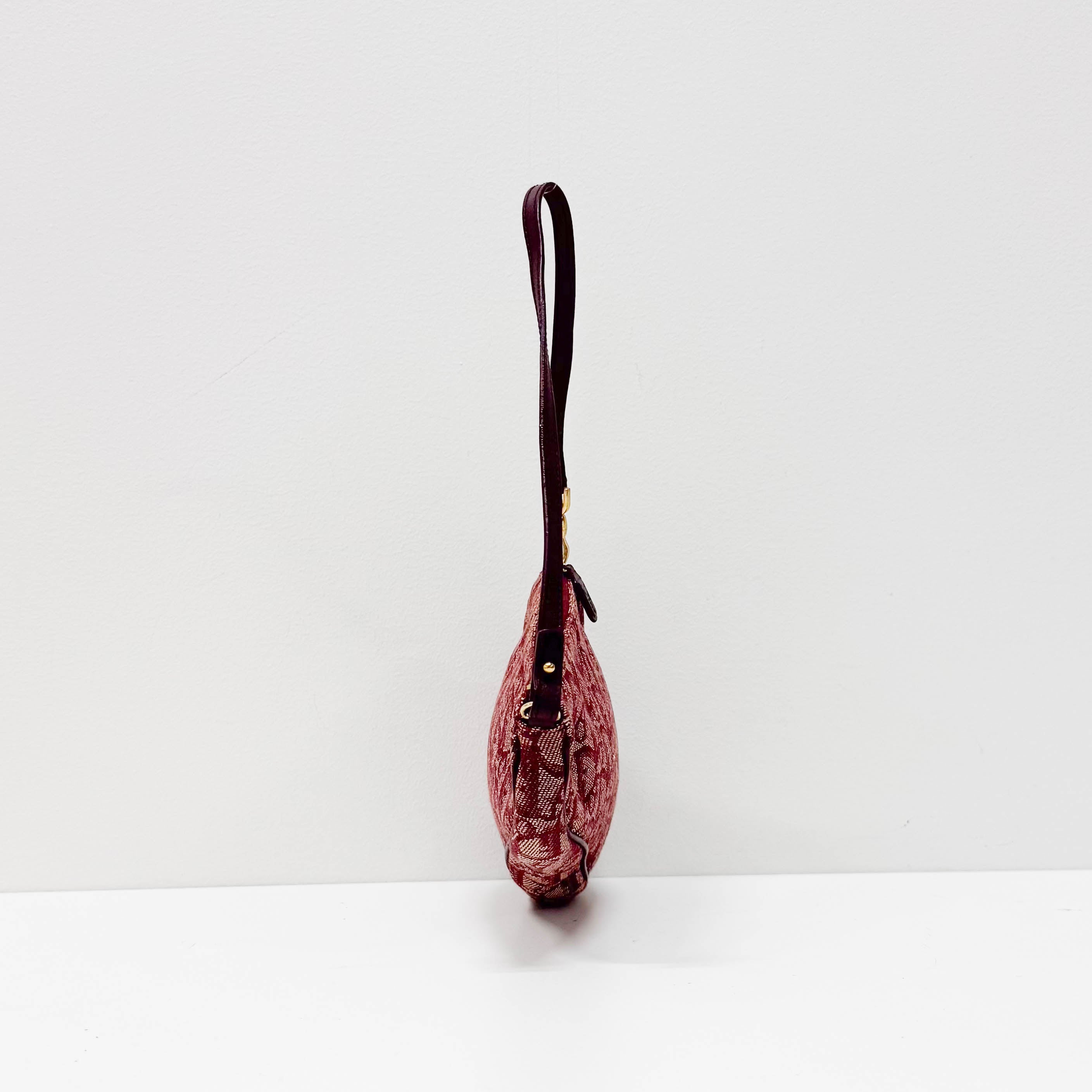 Trotter Saddle Shoulder Bag