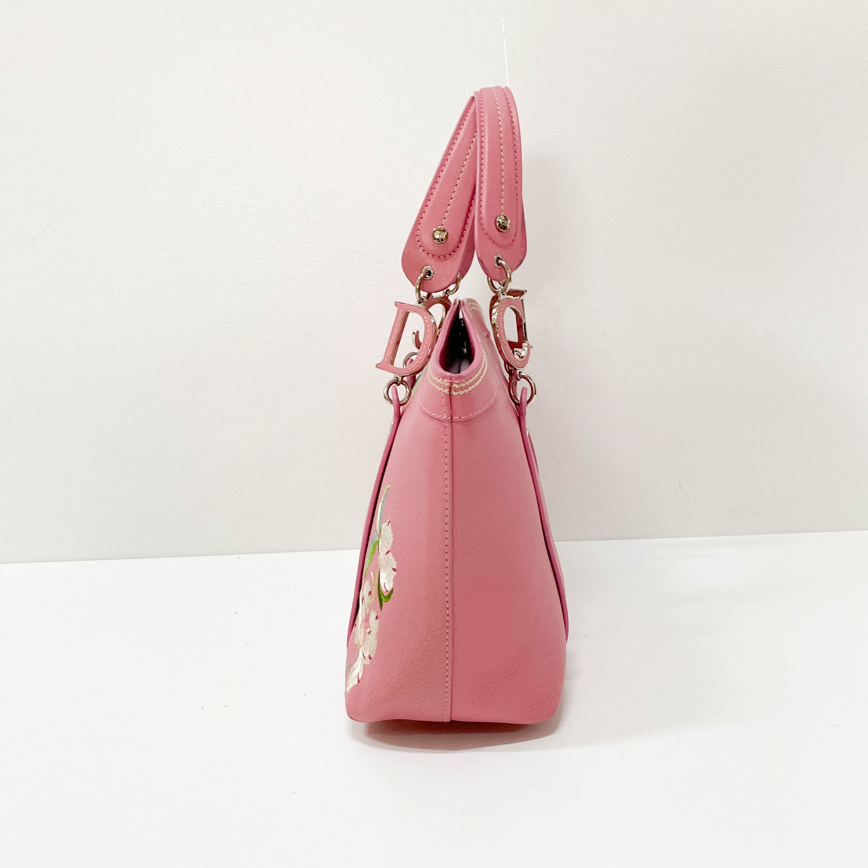 Pink Floral Embroidery Grained Calfskin Leather Hand Bag