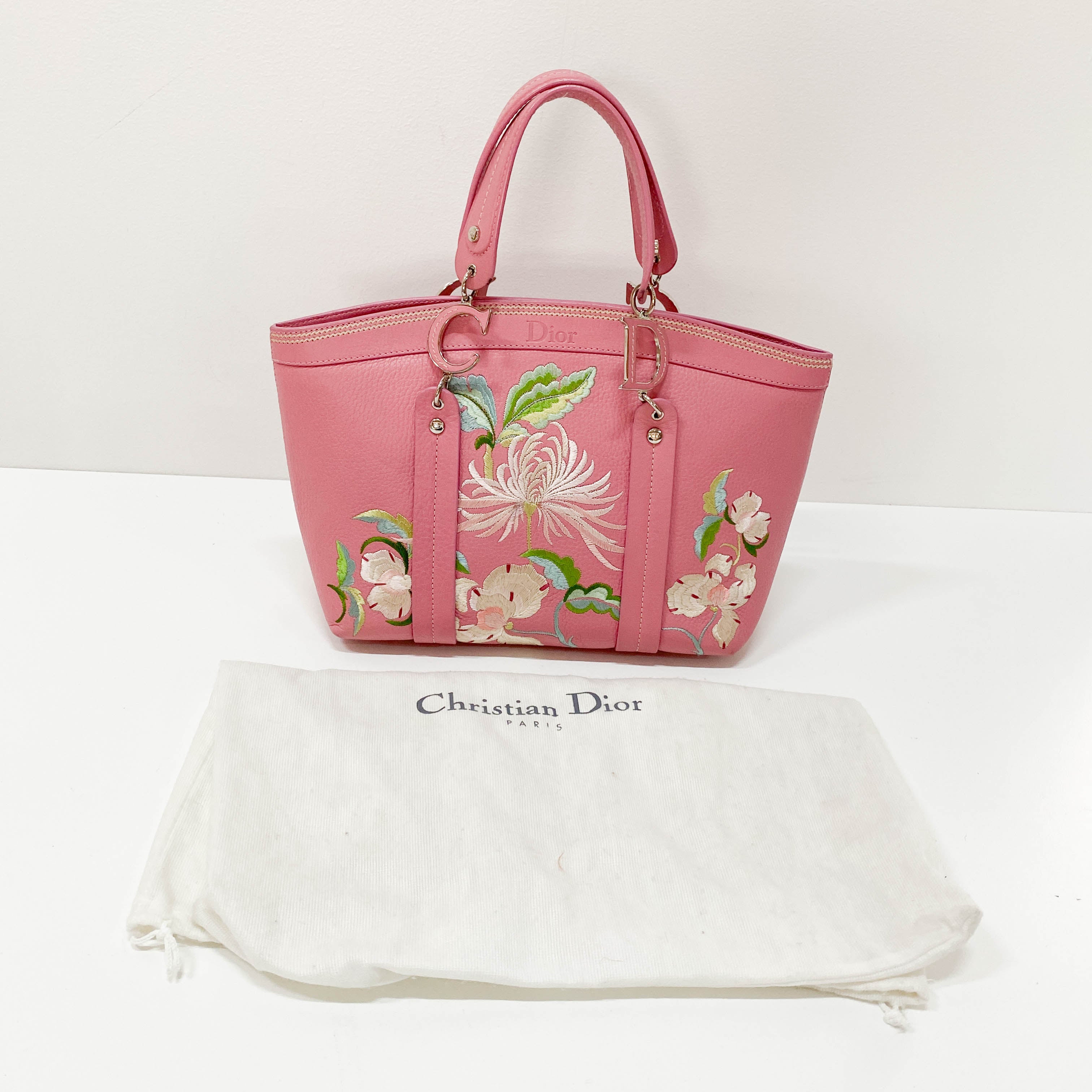 Pink Floral Embroidery Grained Calfskin Leather Hand Bag