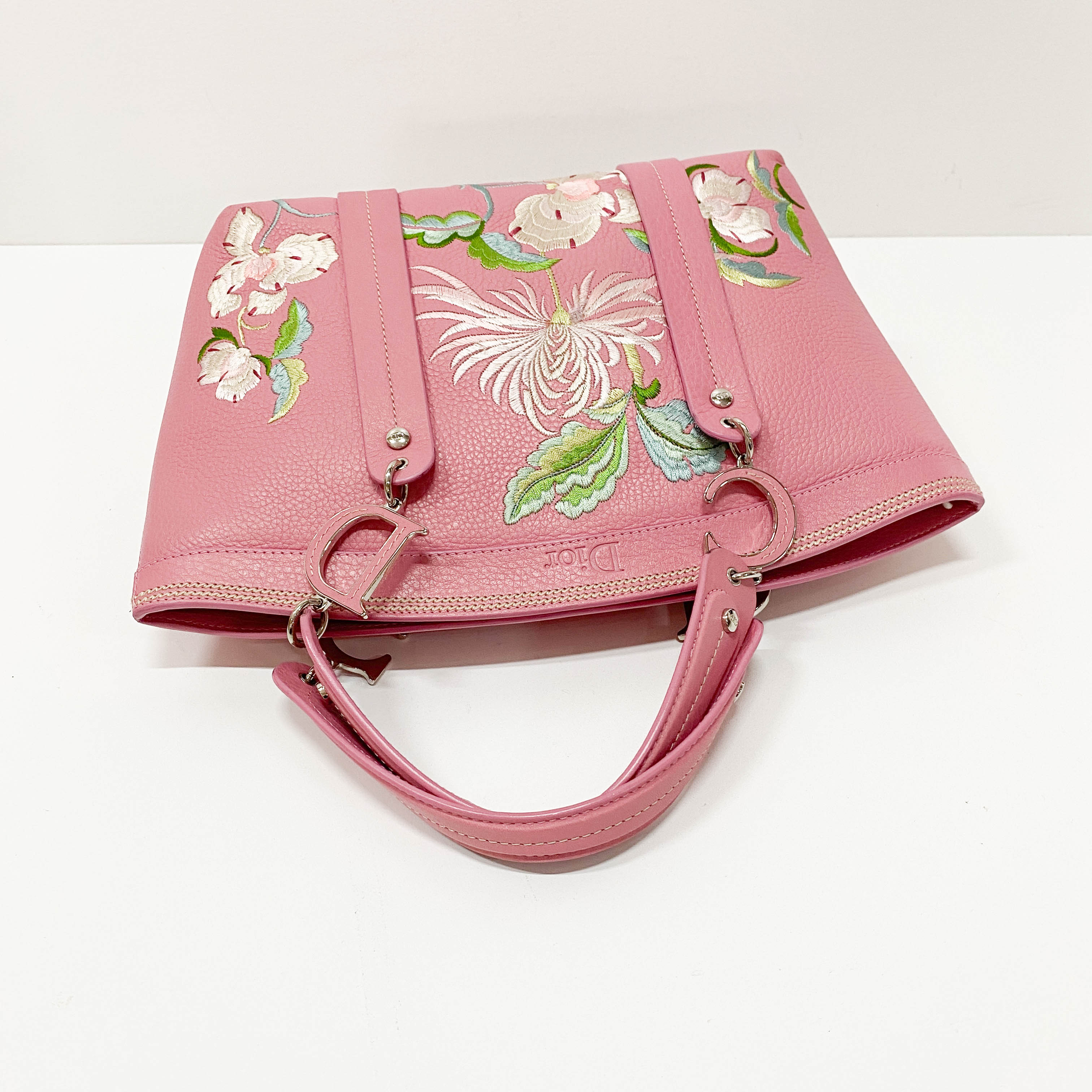 Pink Floral Embroidery Grained Calfskin Leather Hand Bag