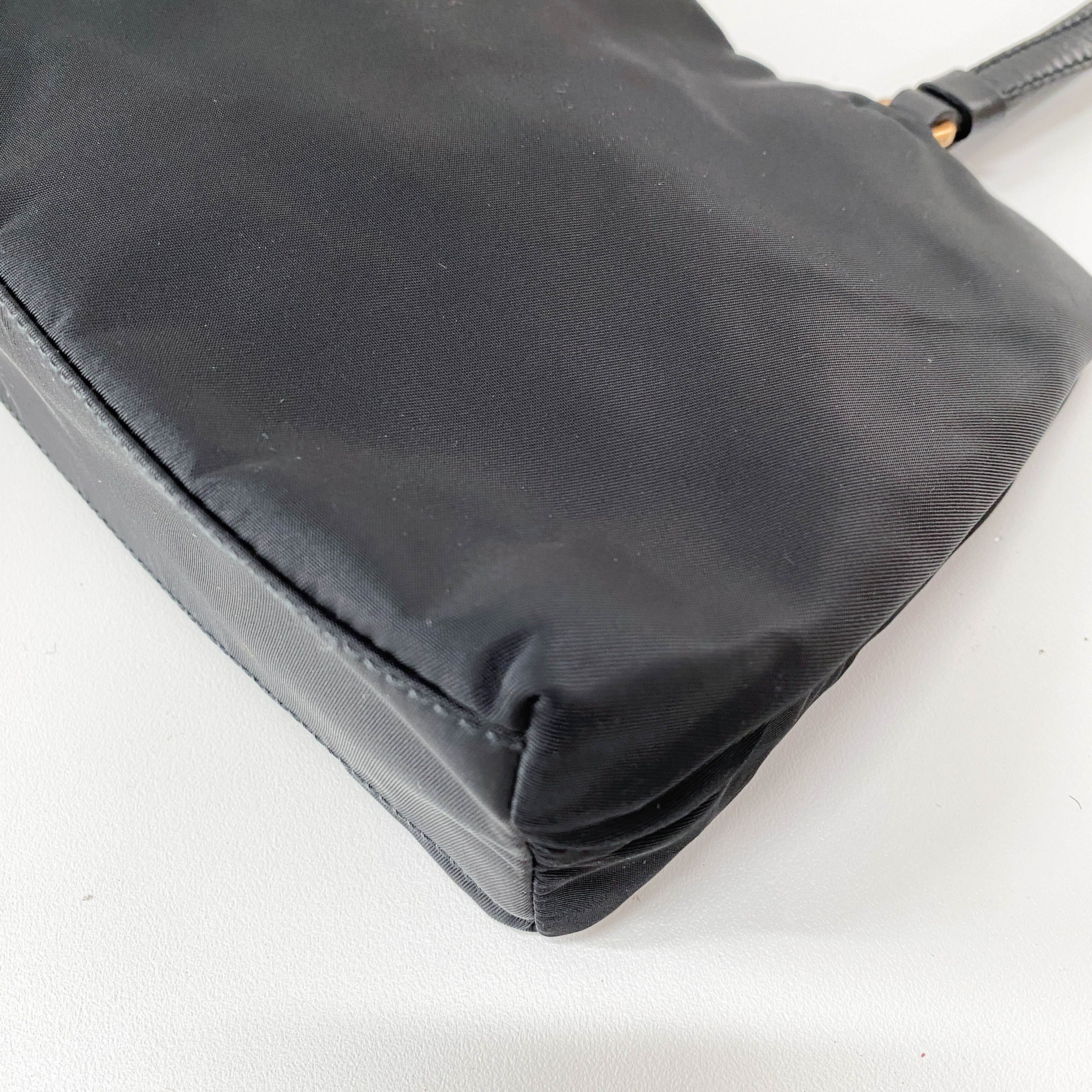 Tessuto Black Nylon Shoulder Bag
