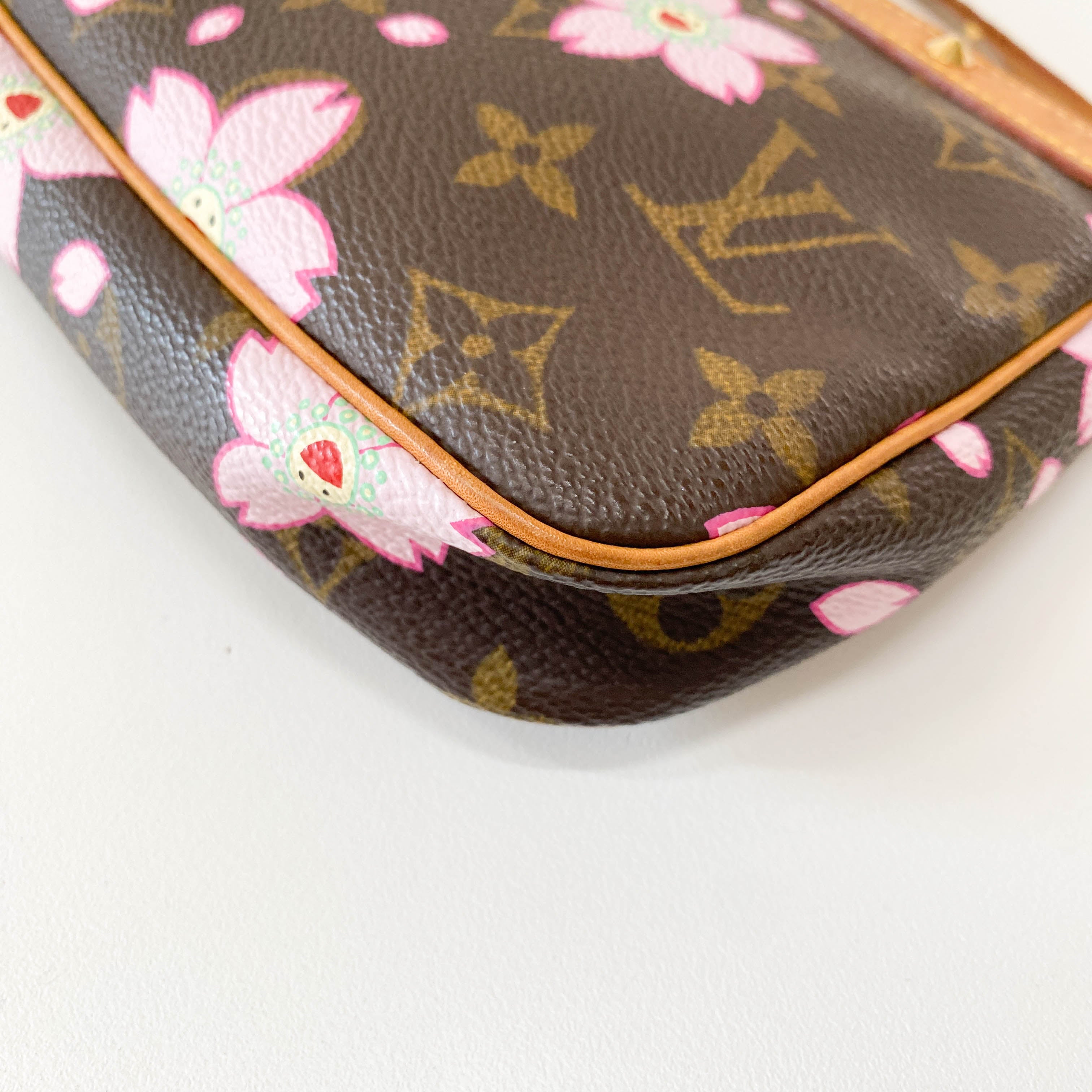 Louis Vuitton x Takashi Murakami Monogram Cherry Blossom Pochette Accessoire M92006