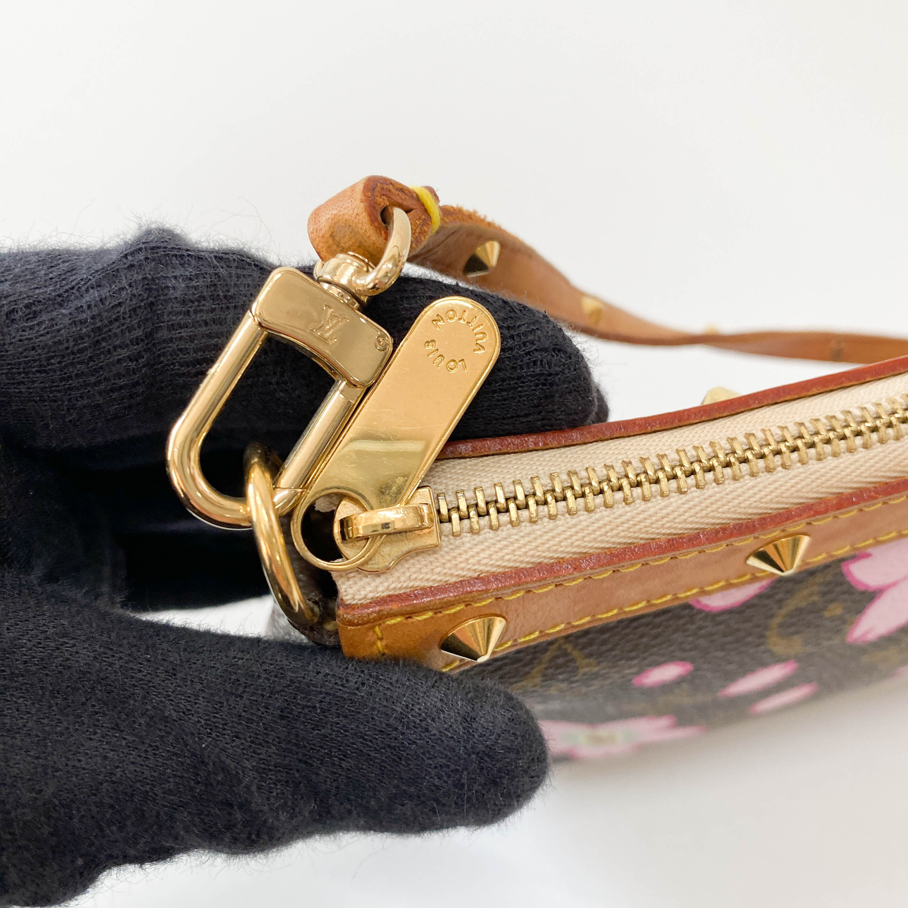 Louis Vuitton x Takashi Murakami Monogram Cherry Blossom Pochette Accessoire M92006