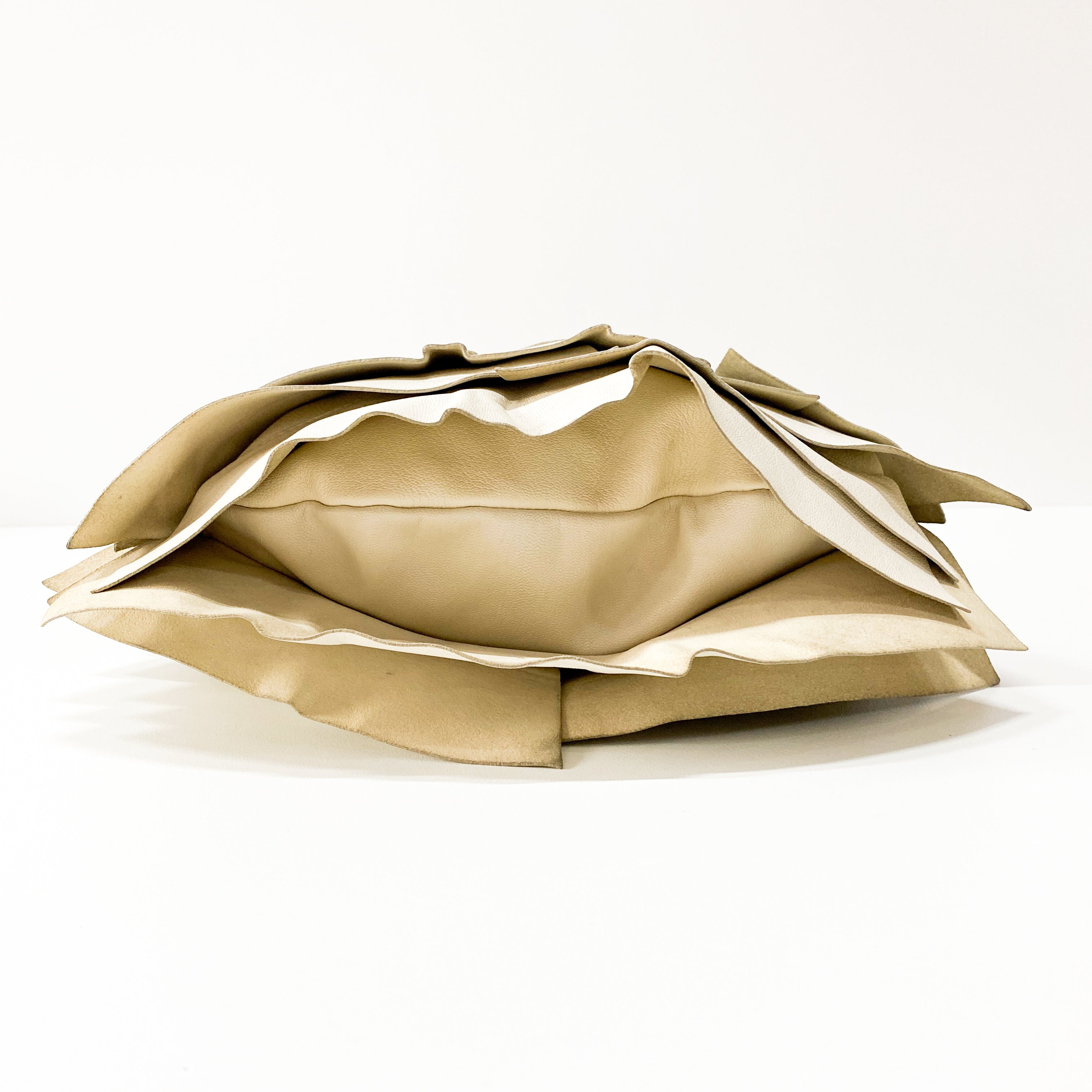 Saint-Tropez White Leather Shoulder Bag