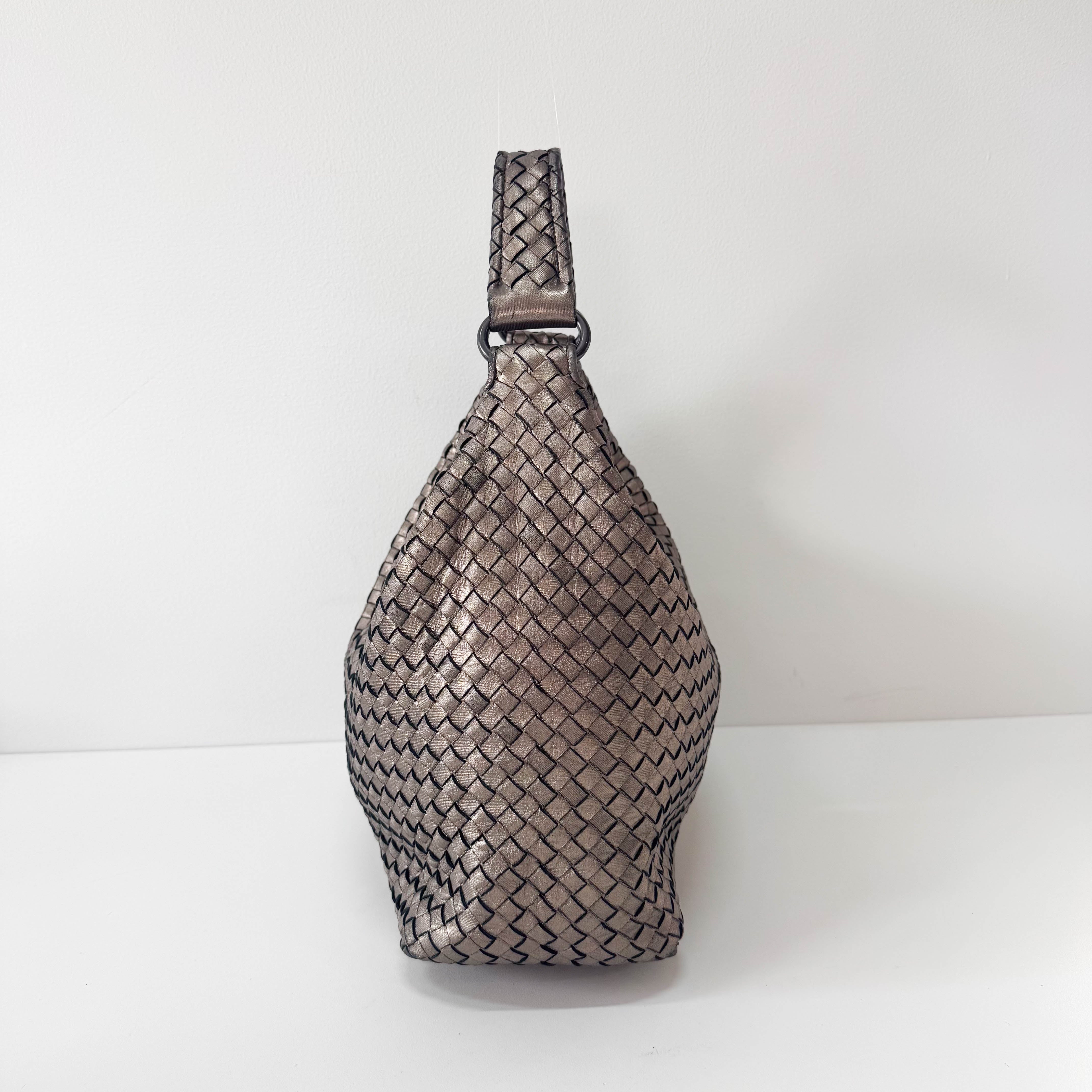 Intrecciato Golden Leather Shoulder Bag