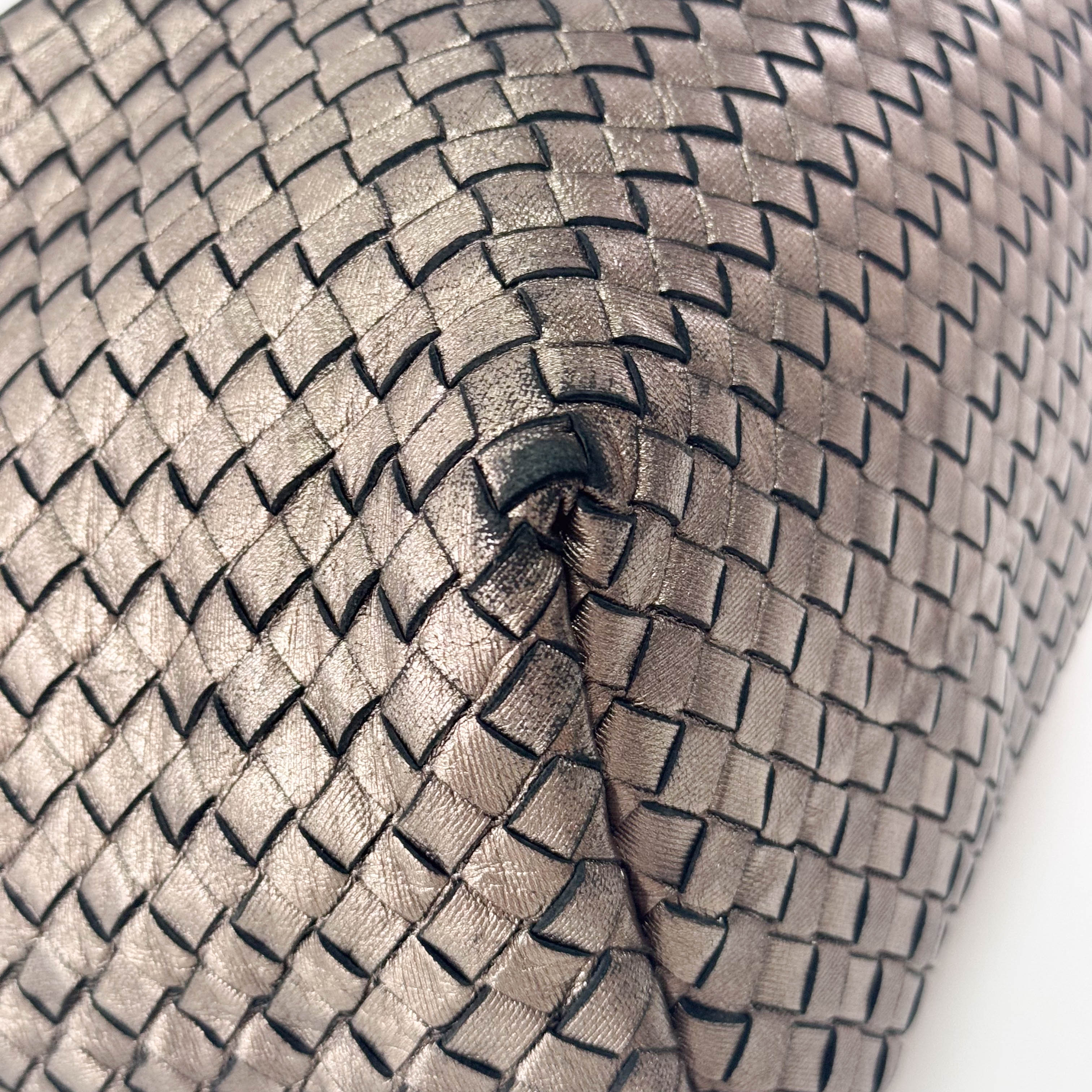 Intrecciato Golden Leather Shoulder Bag