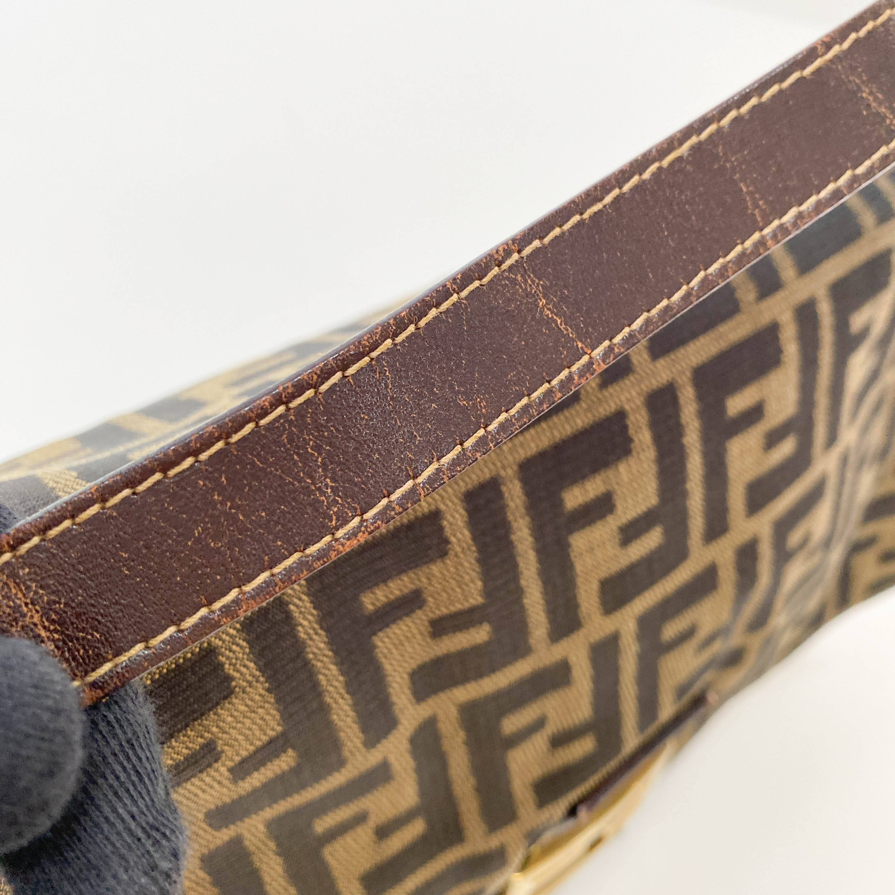 Zucca Mamma Baguette Shoulder Bag