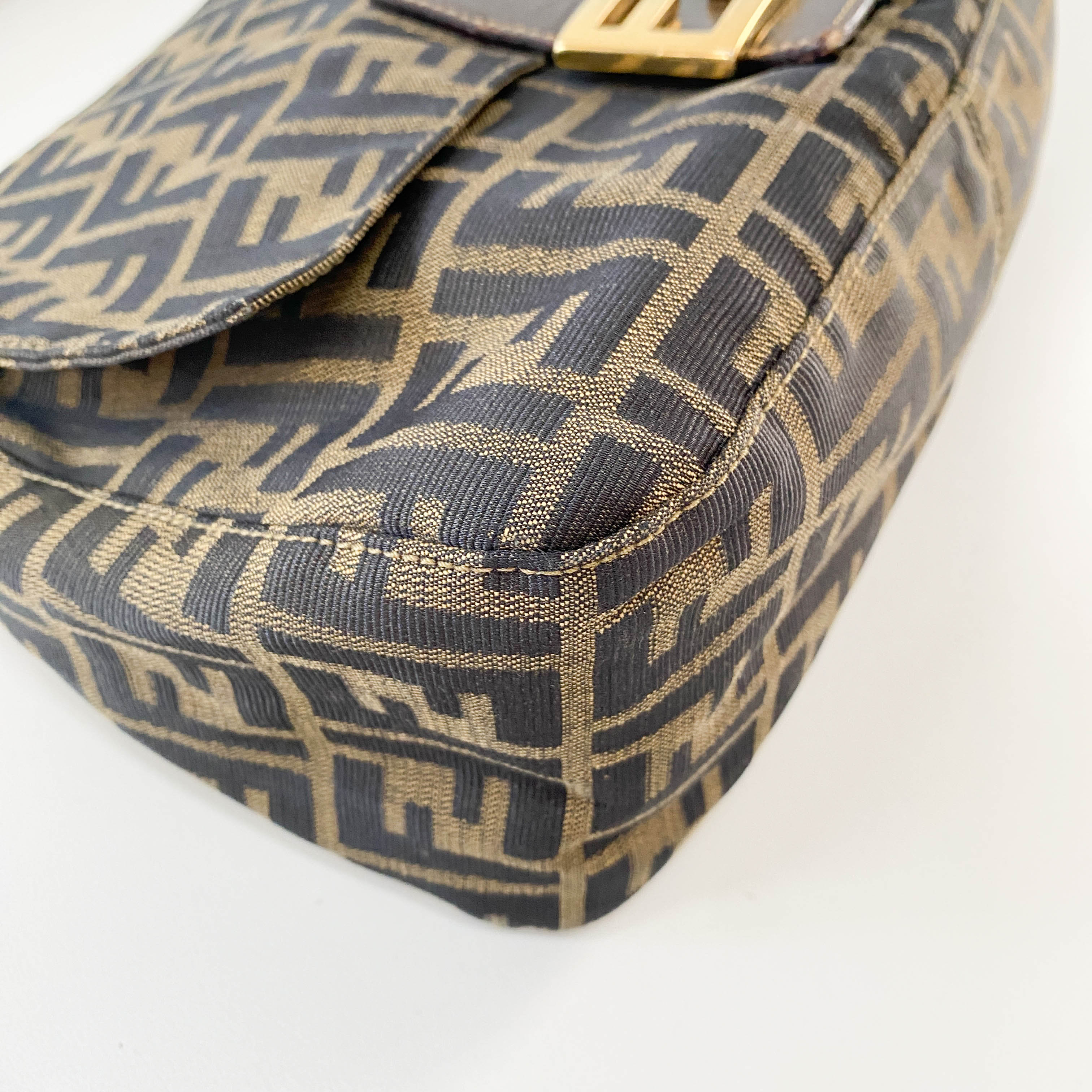 Zucca Mamma Baguette Shoulder Bag