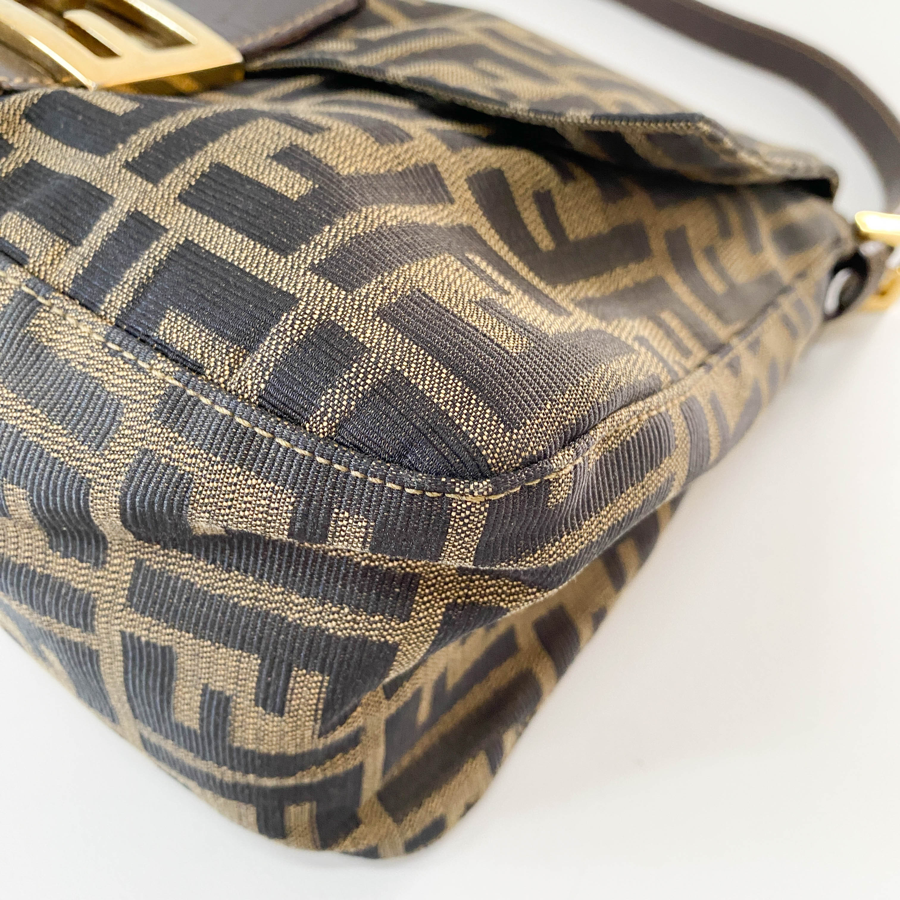 Zucca Mamma Baguette Shoulder Bag