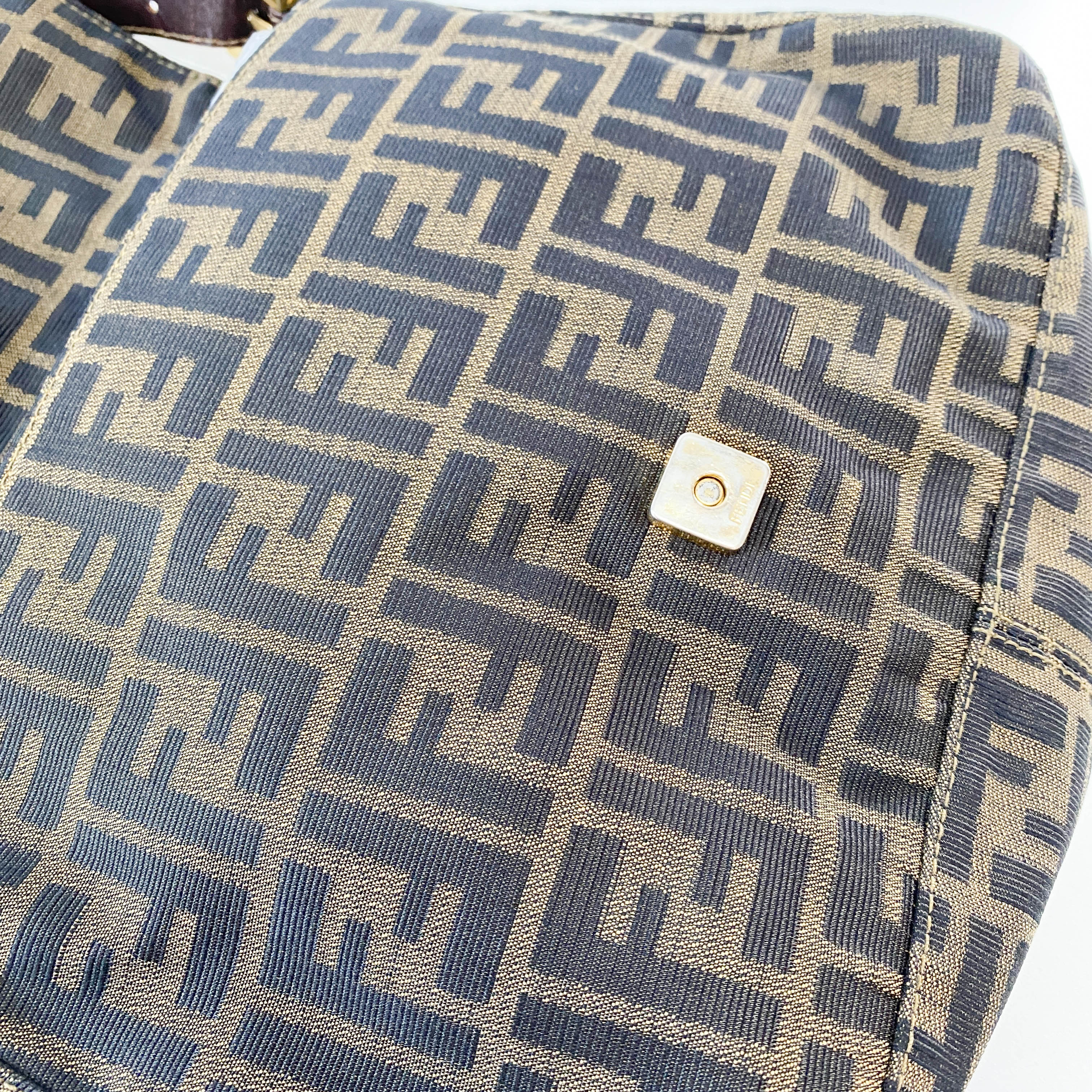 Zucca Mamma Baguette Shoulder Bag