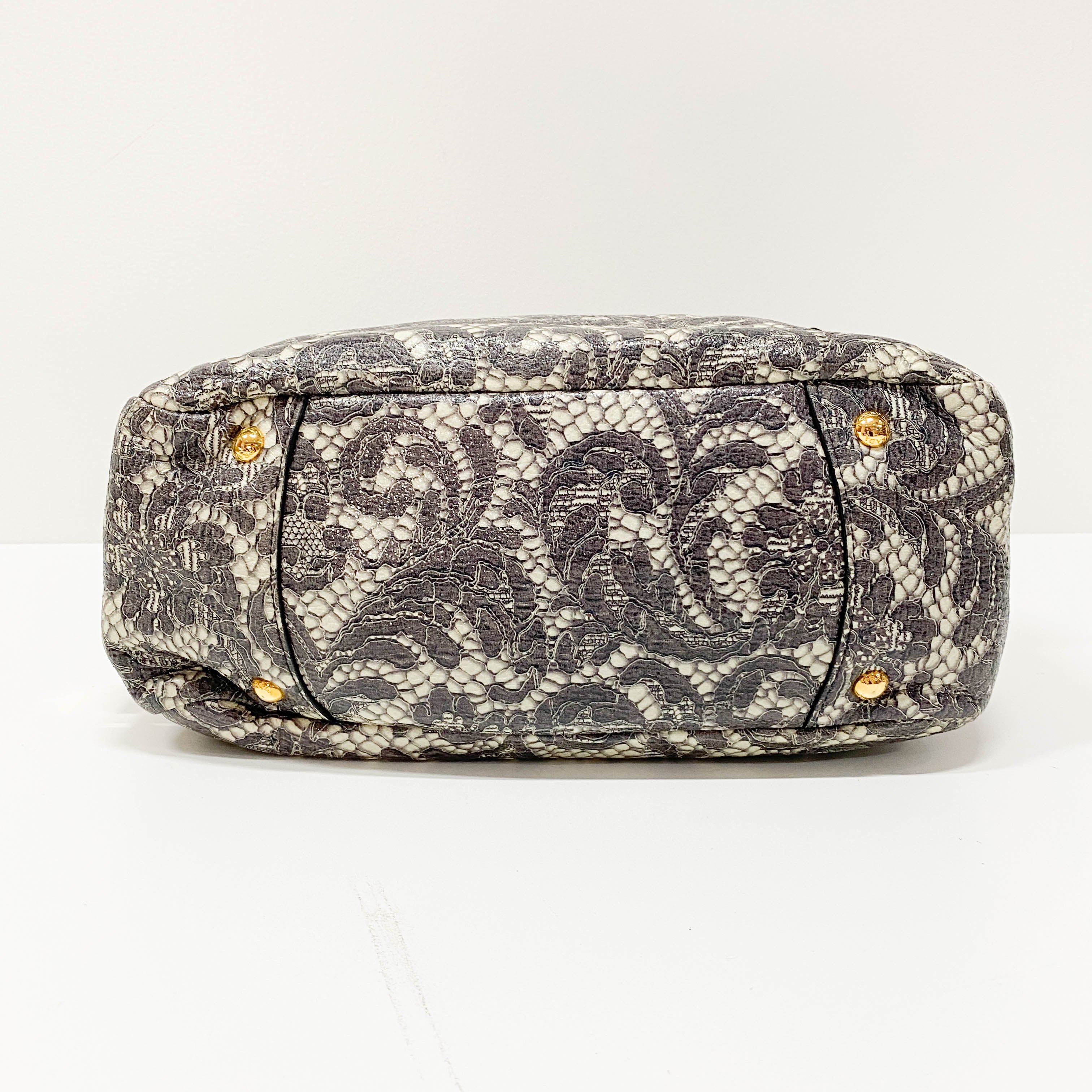 Saffiano Bauletto Grey Lace Leather Unspecified Hand Bag