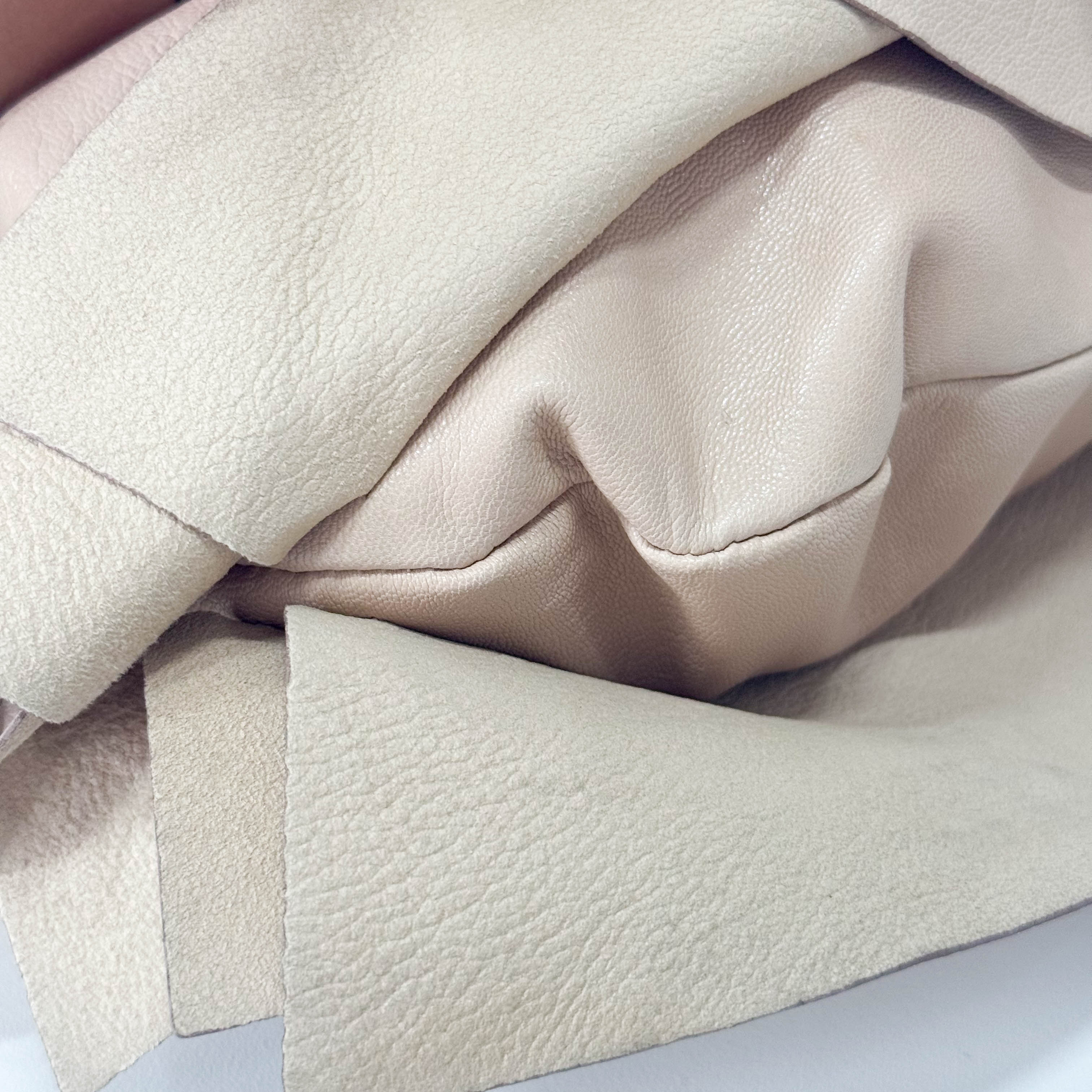 Mombasa Saint-Tropez Beige Leather Hand Bag