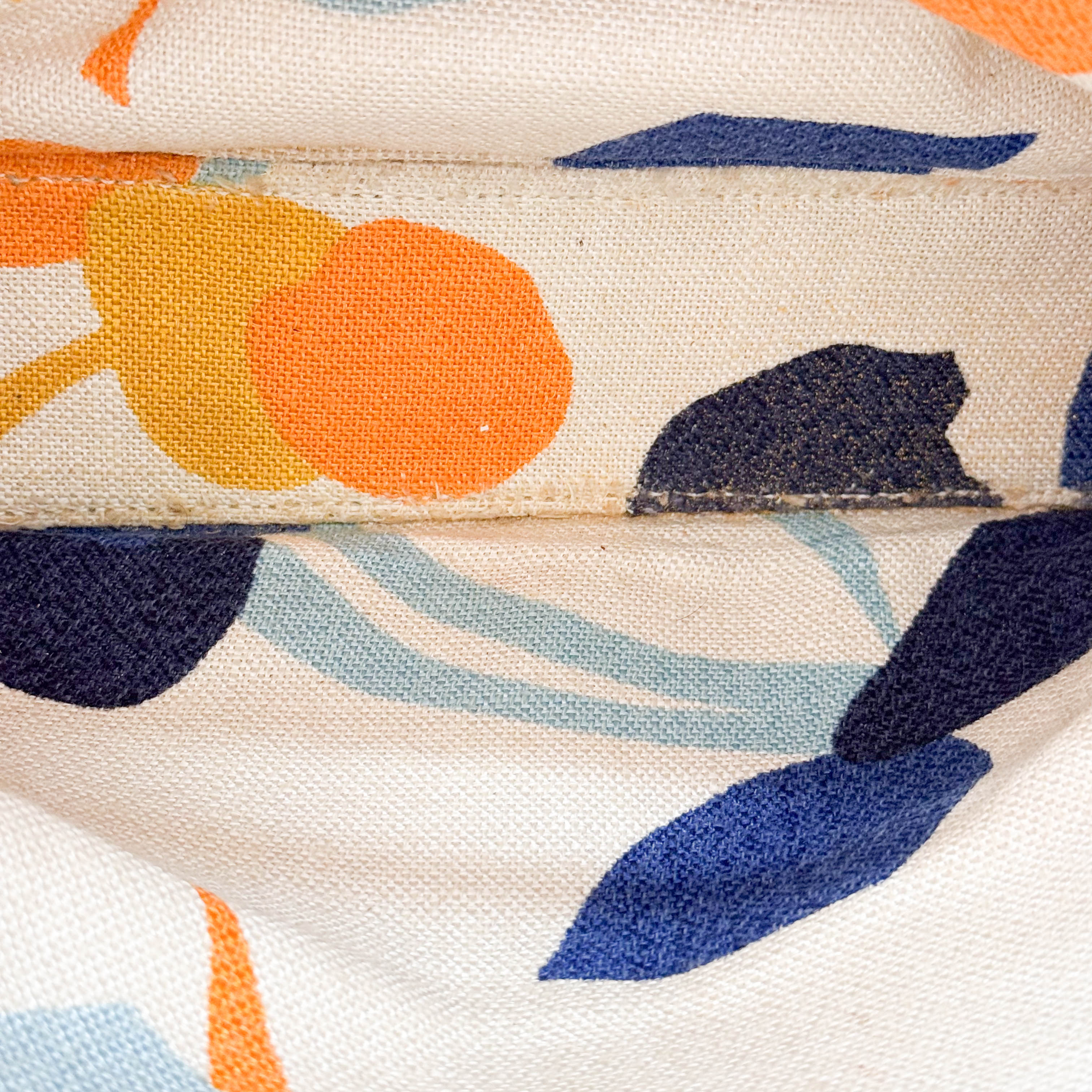 Archive Inner Floral Handle Bag