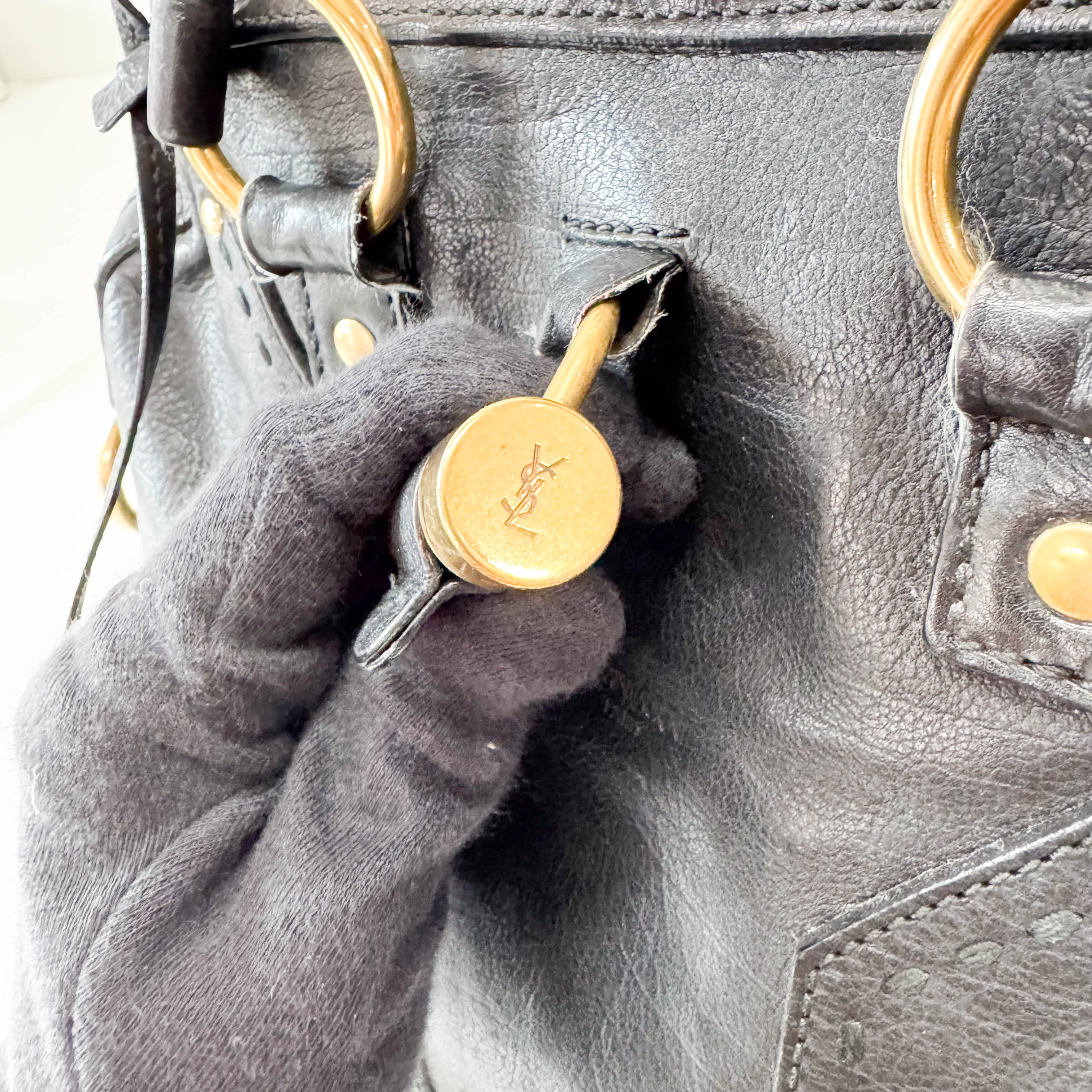 Muse Black Leather Hand Bag