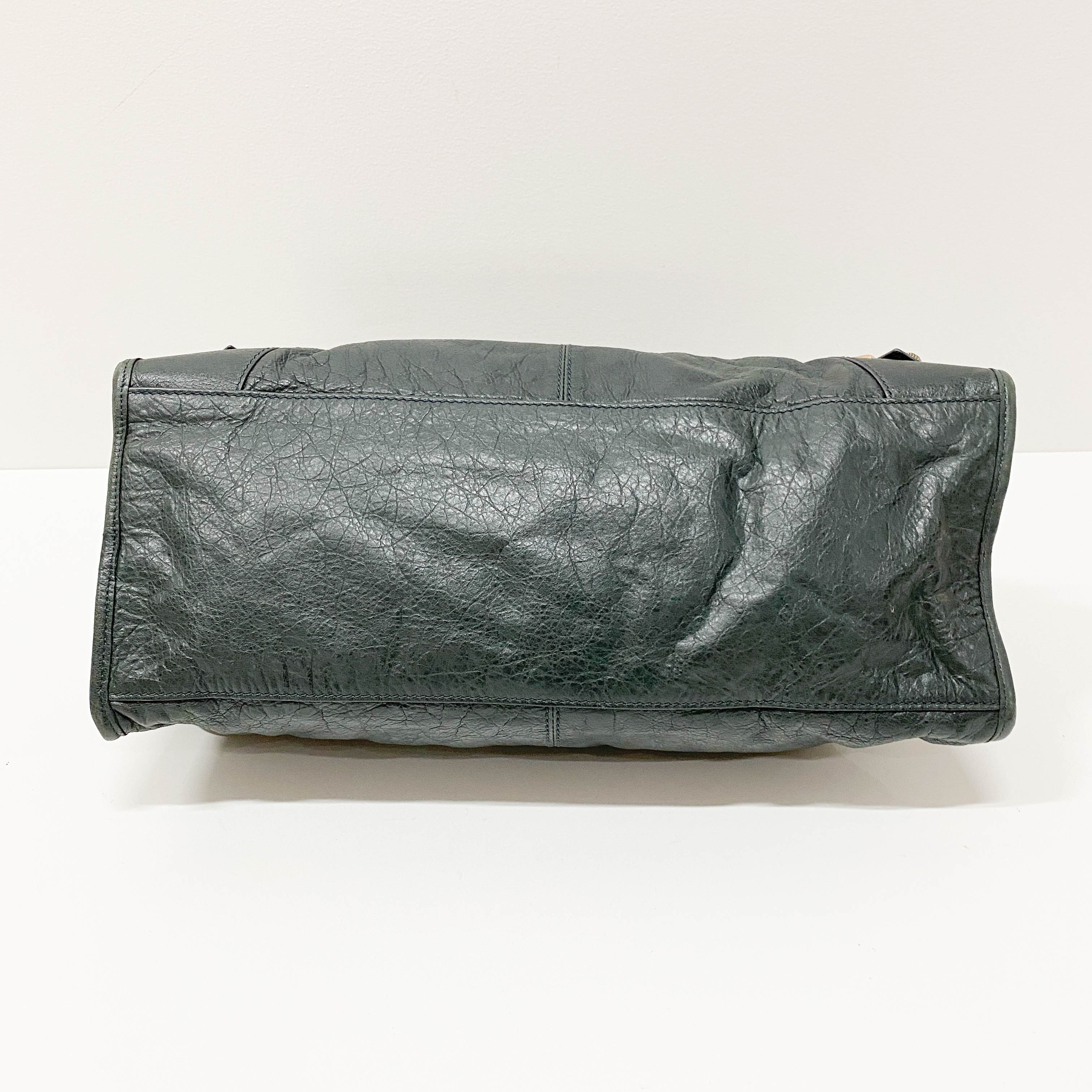 The Giant City 21 Grey Calfskin Two Way Bag