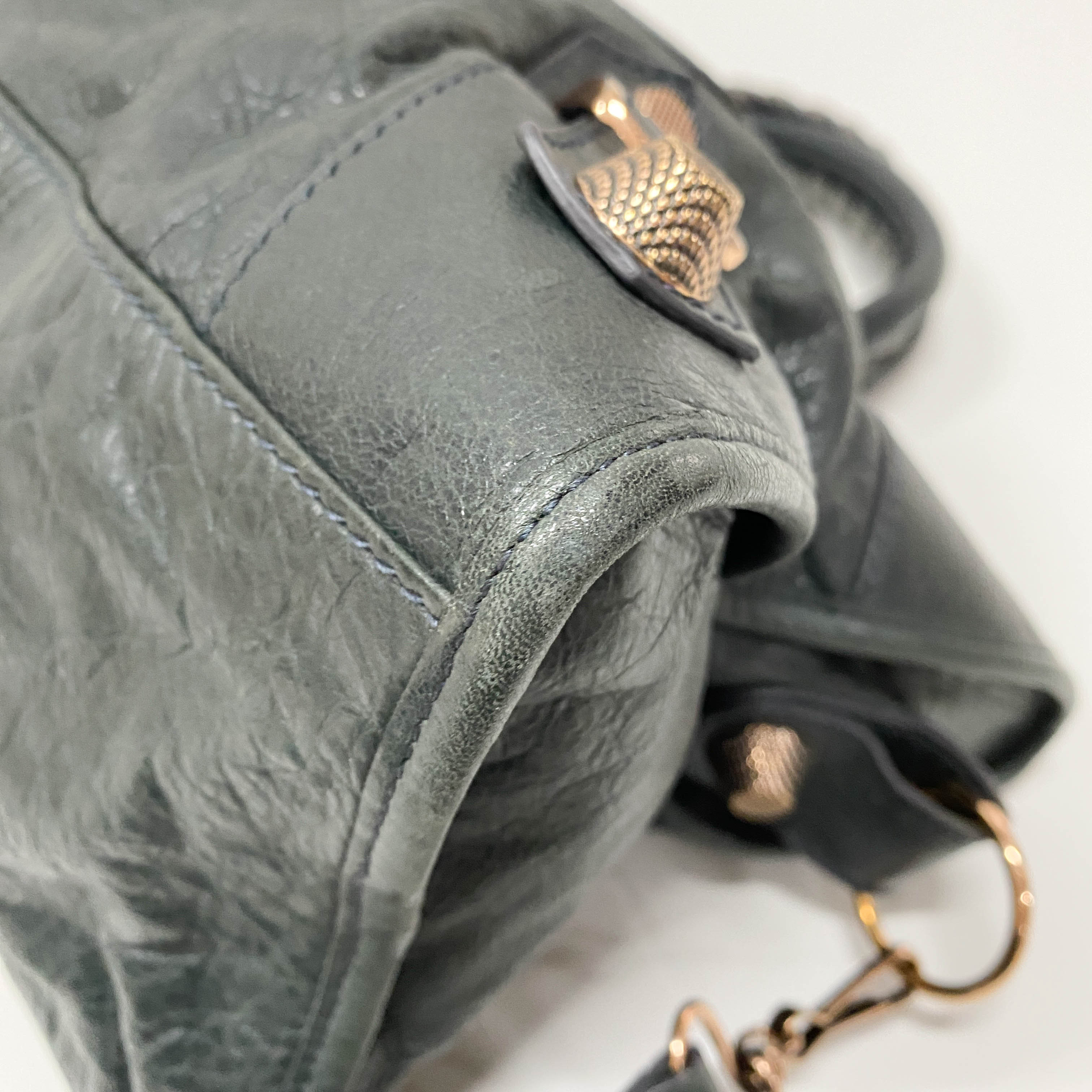 The Giant City 21 Grey Calfskin Two Way Bag