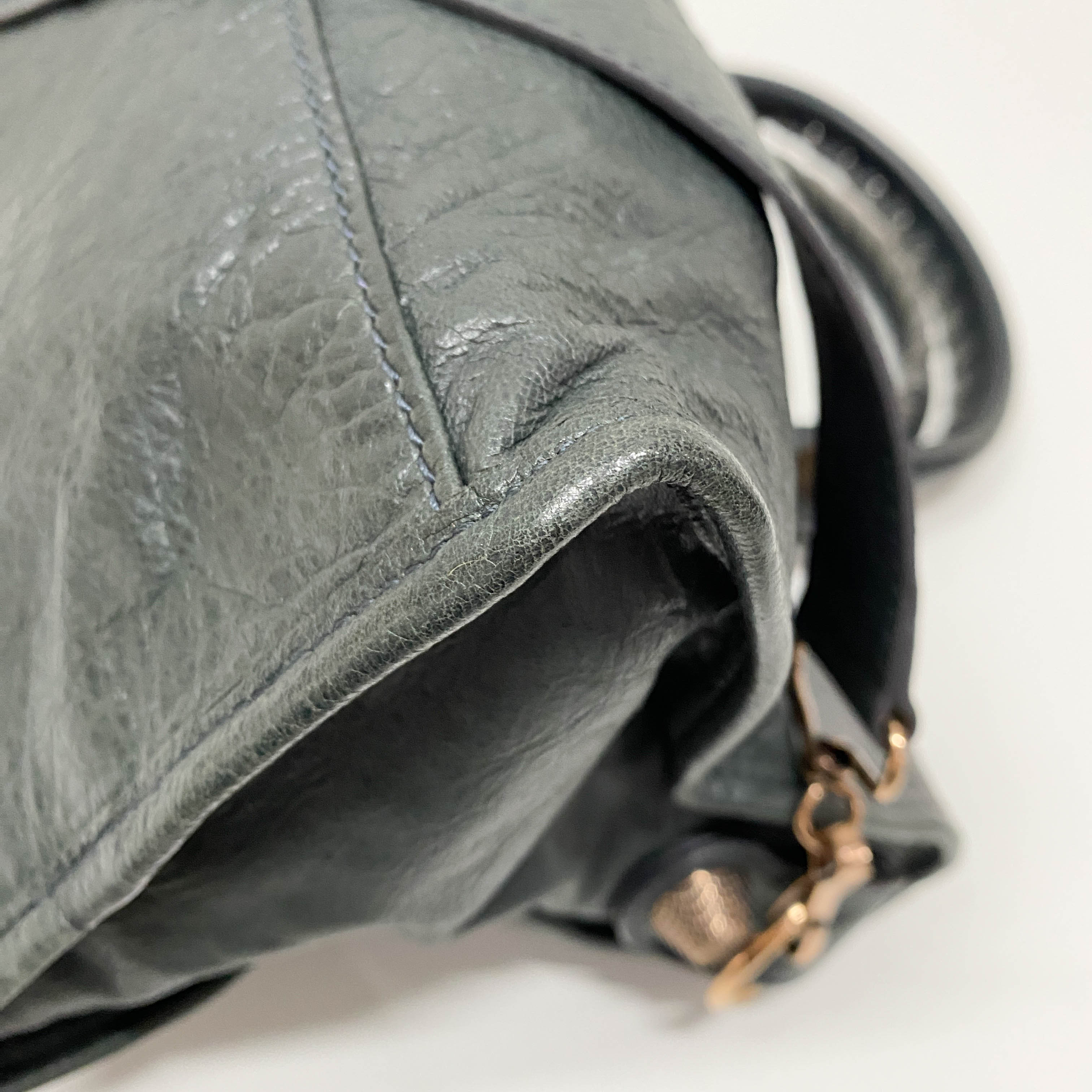 The Giant City 21 Grey Calfskin Two Way Bag