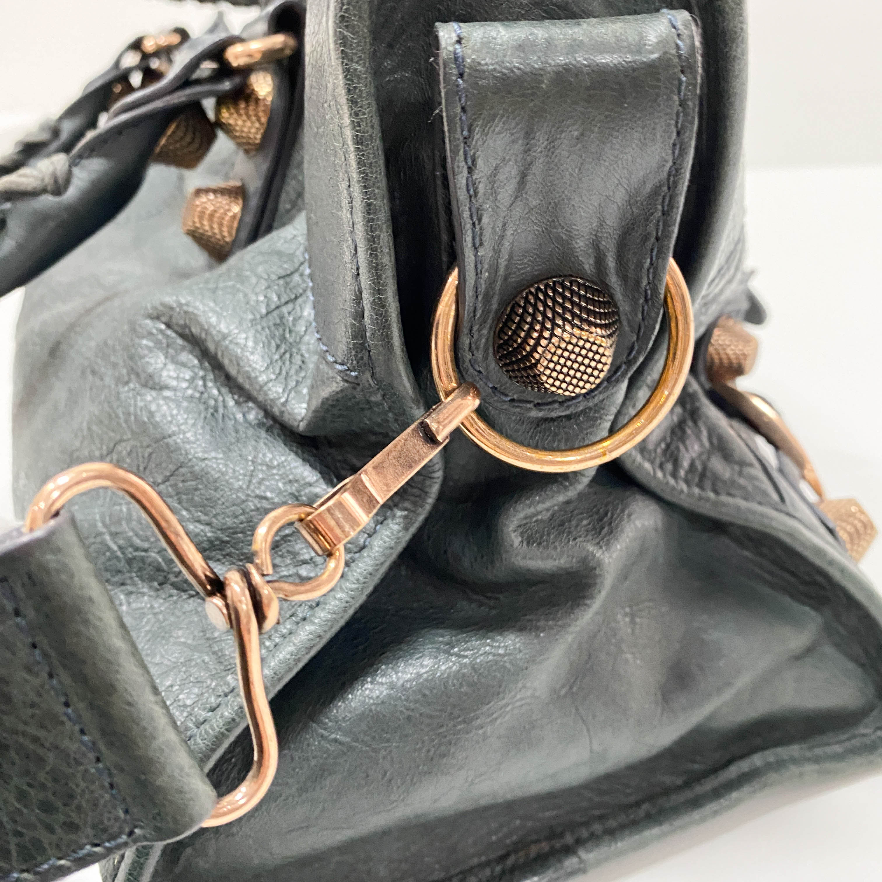 The Giant City 21 Grey Calfskin Two Way Bag