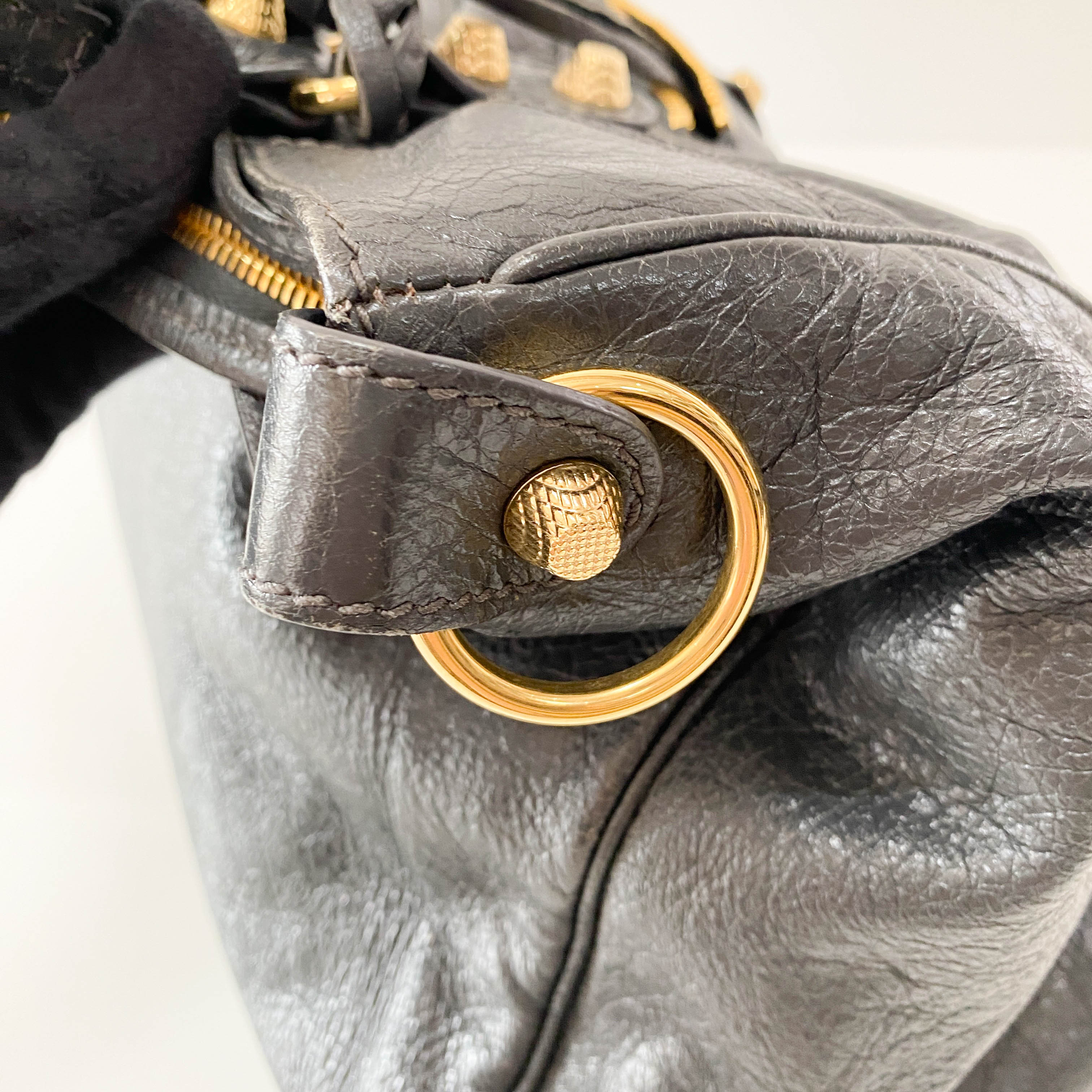 Velo Grey Giant Hardware Shoulder Bag