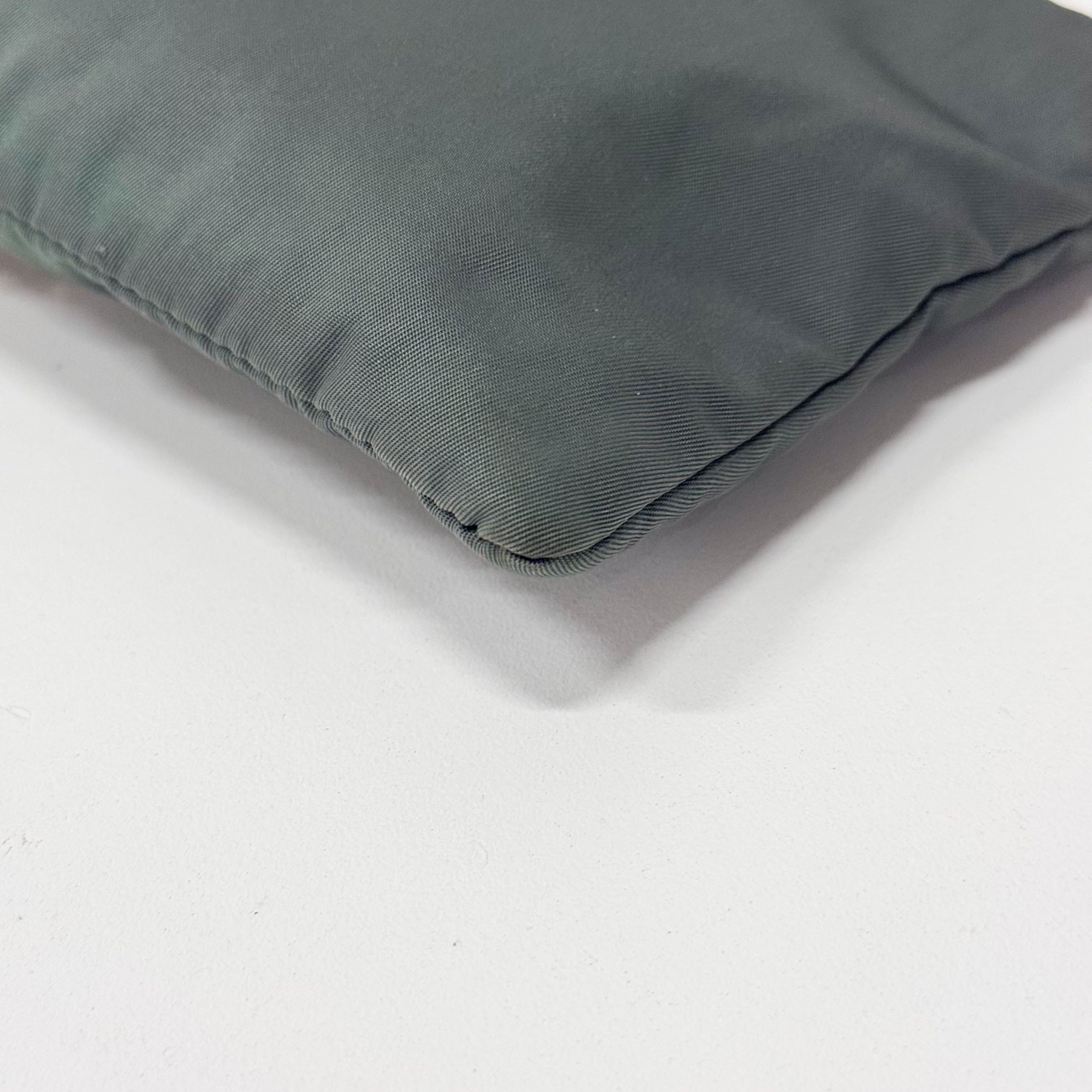 Grey Mini Pouch Heart Bijou Handle Bag