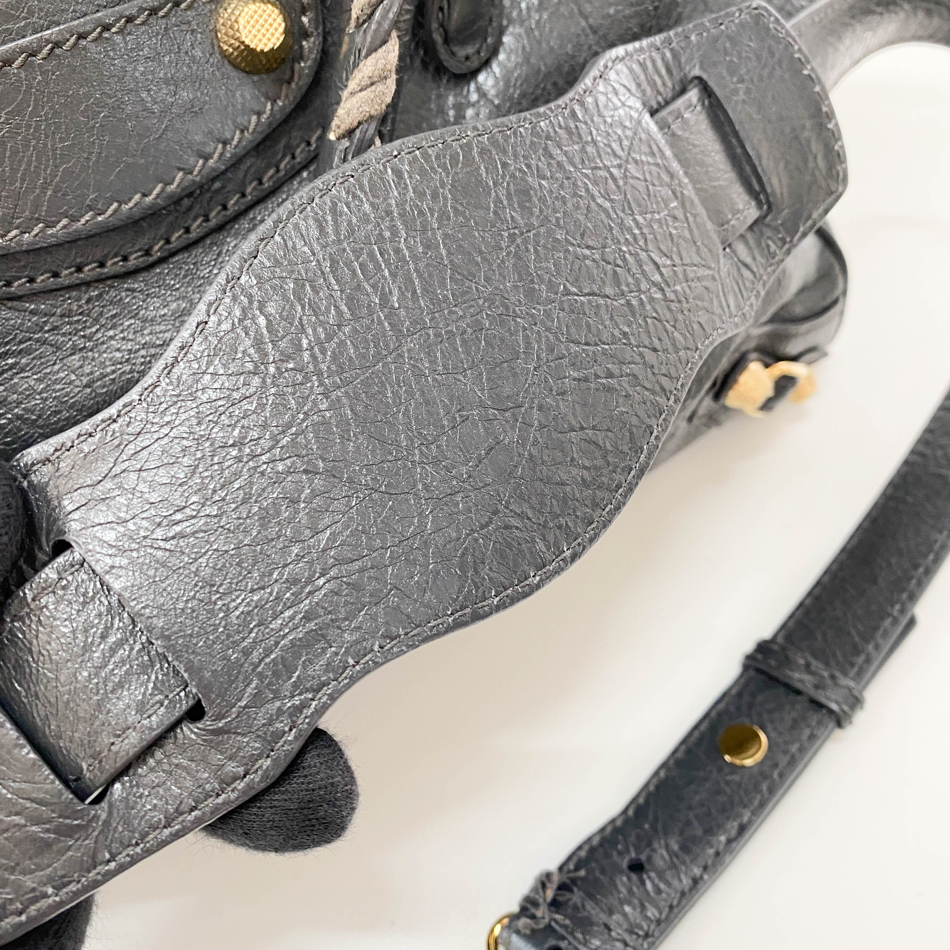 Velo Grey Giant Hardware Shoulder Bag
