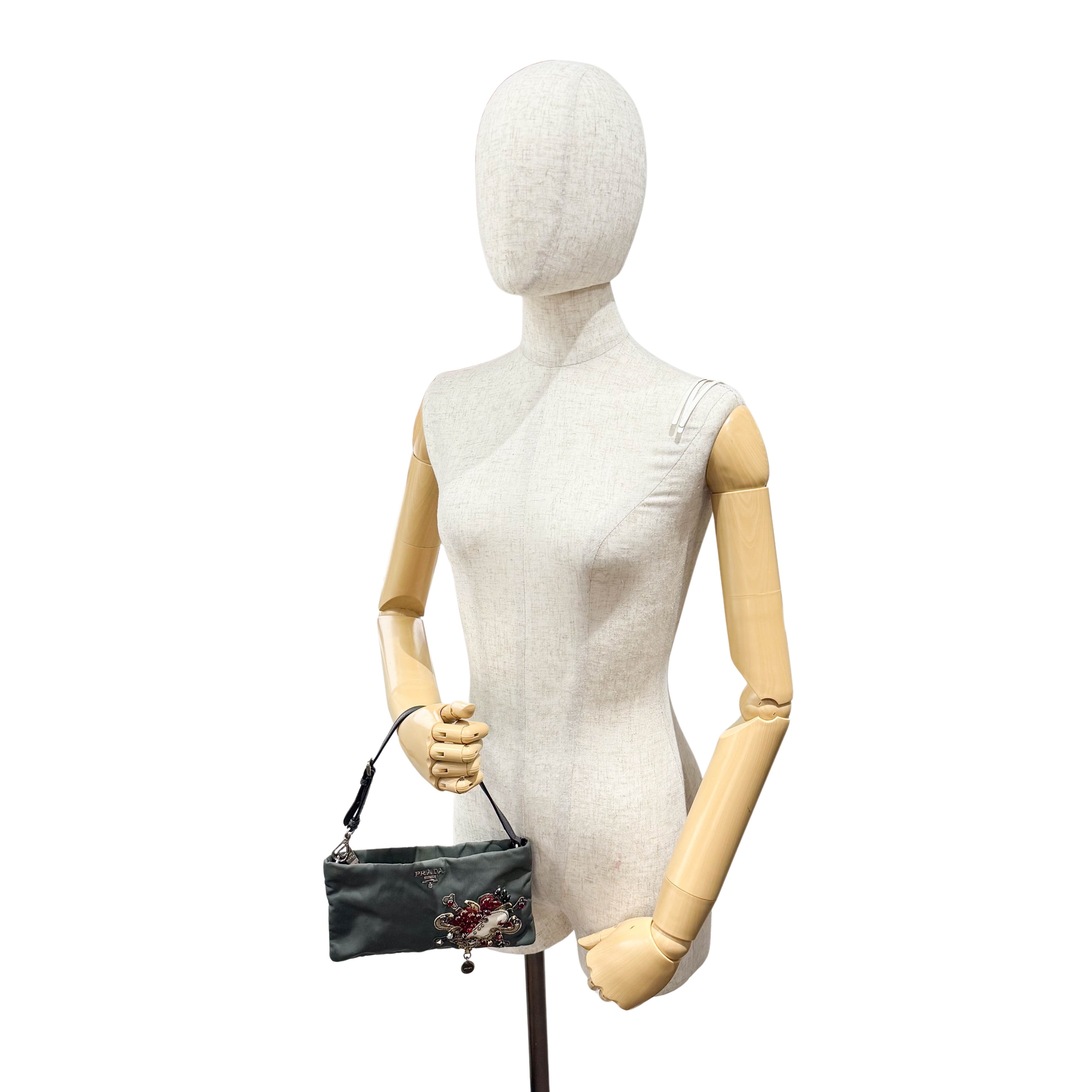 Grey Mini Pouch Heart Bijou Handle Bag