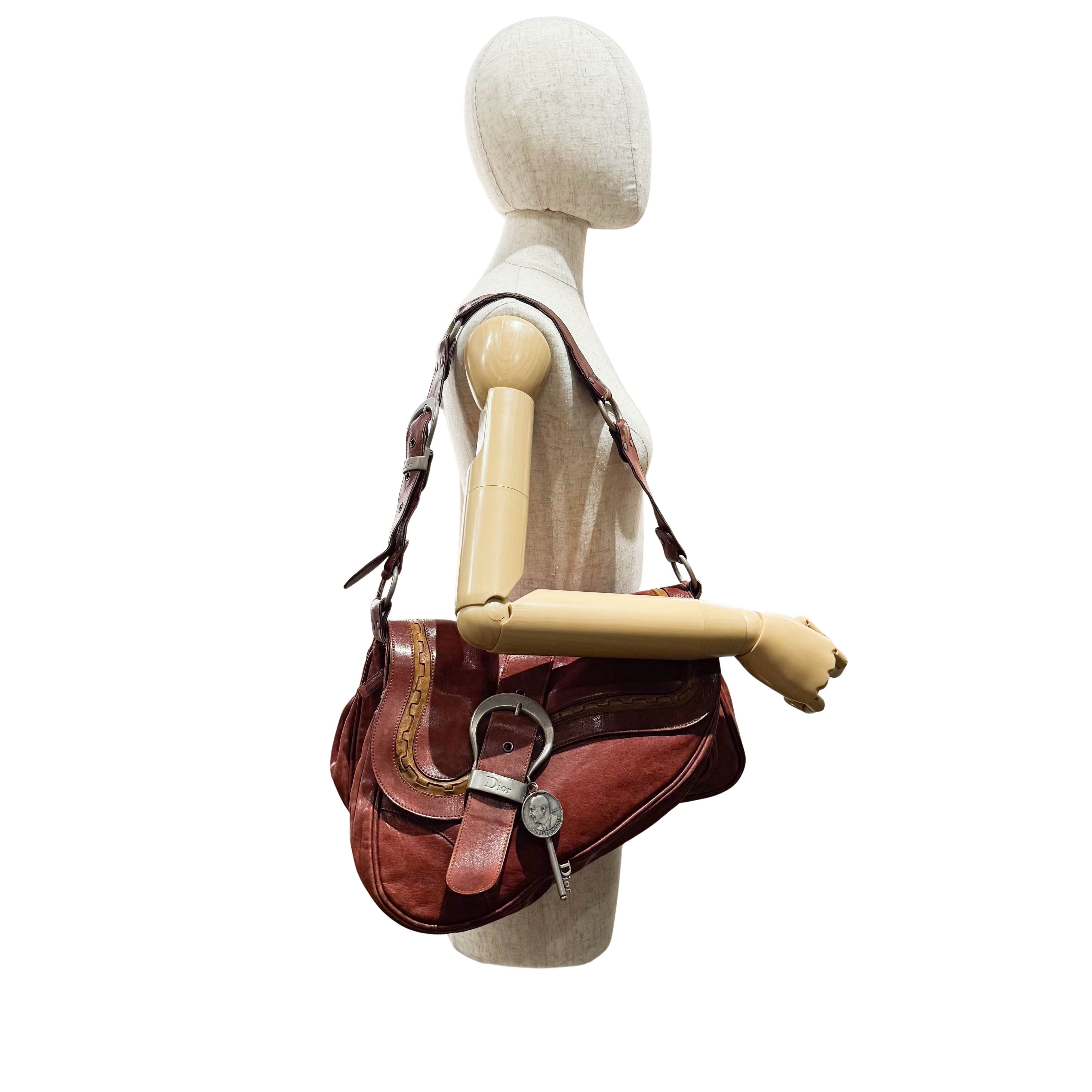 Gaucho Red Calfskin Leather Shoulder Bag