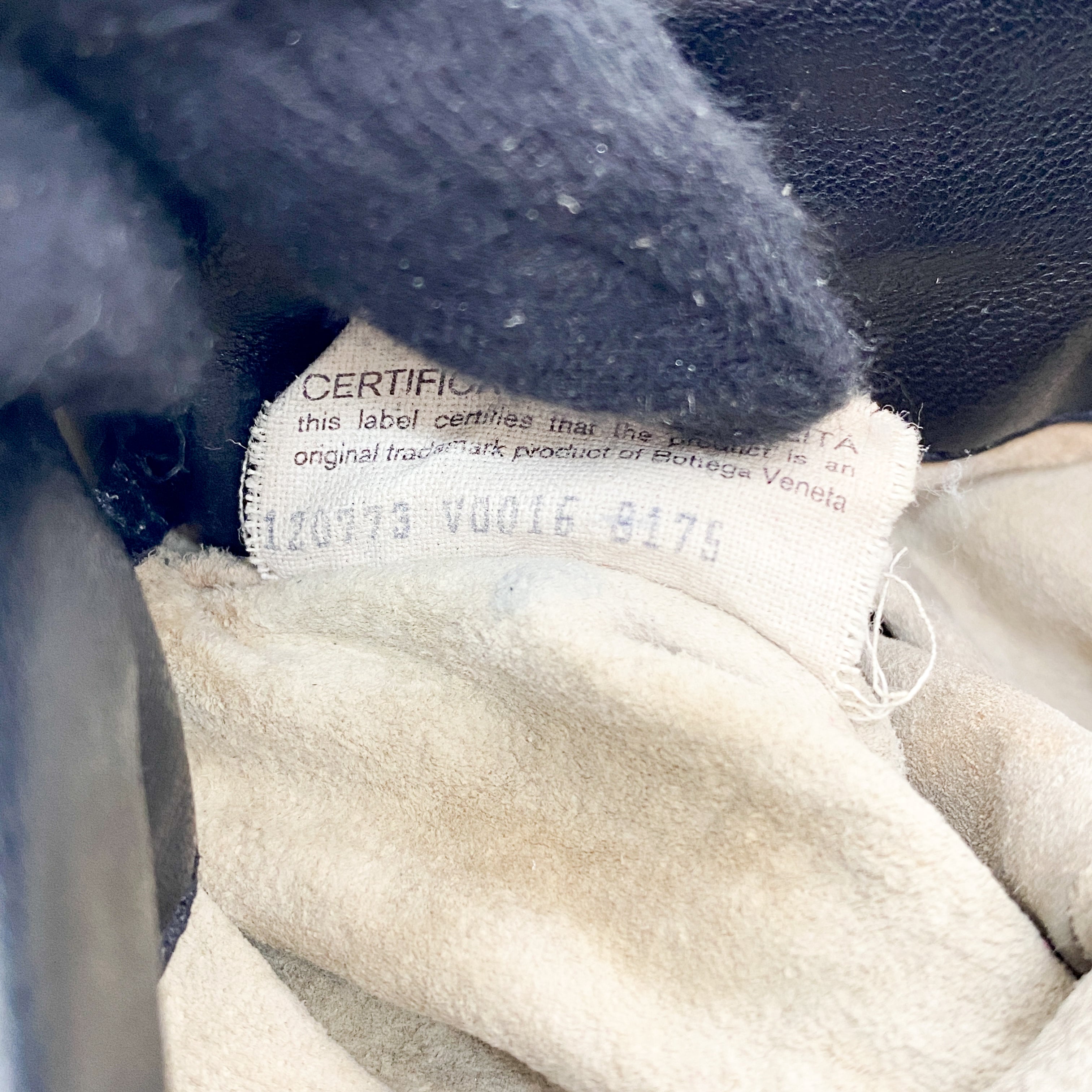 Intrecciato Black Lambskin Leather Shoulder Bag