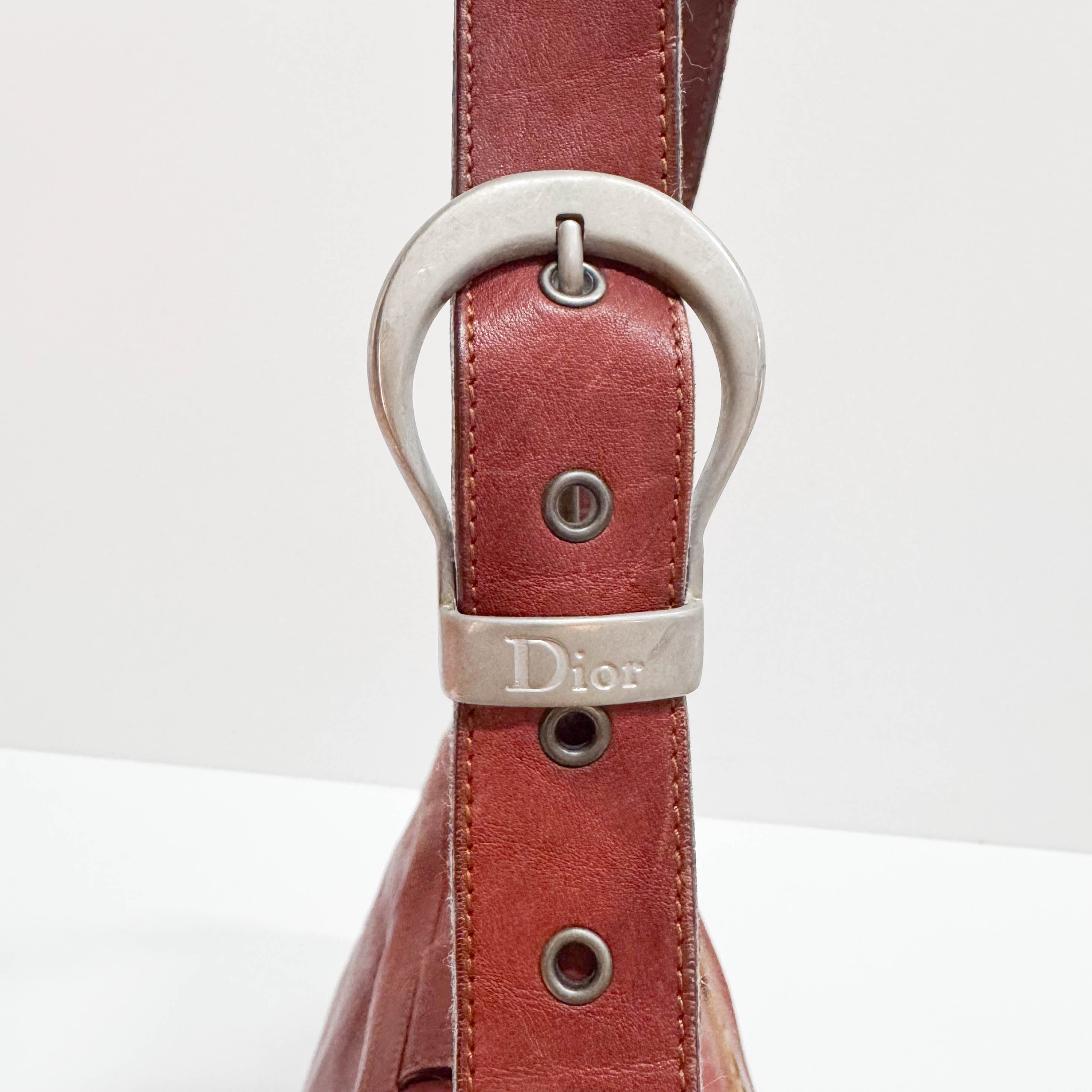 Gaucho Red Calfskin Leather Shoulder Bag