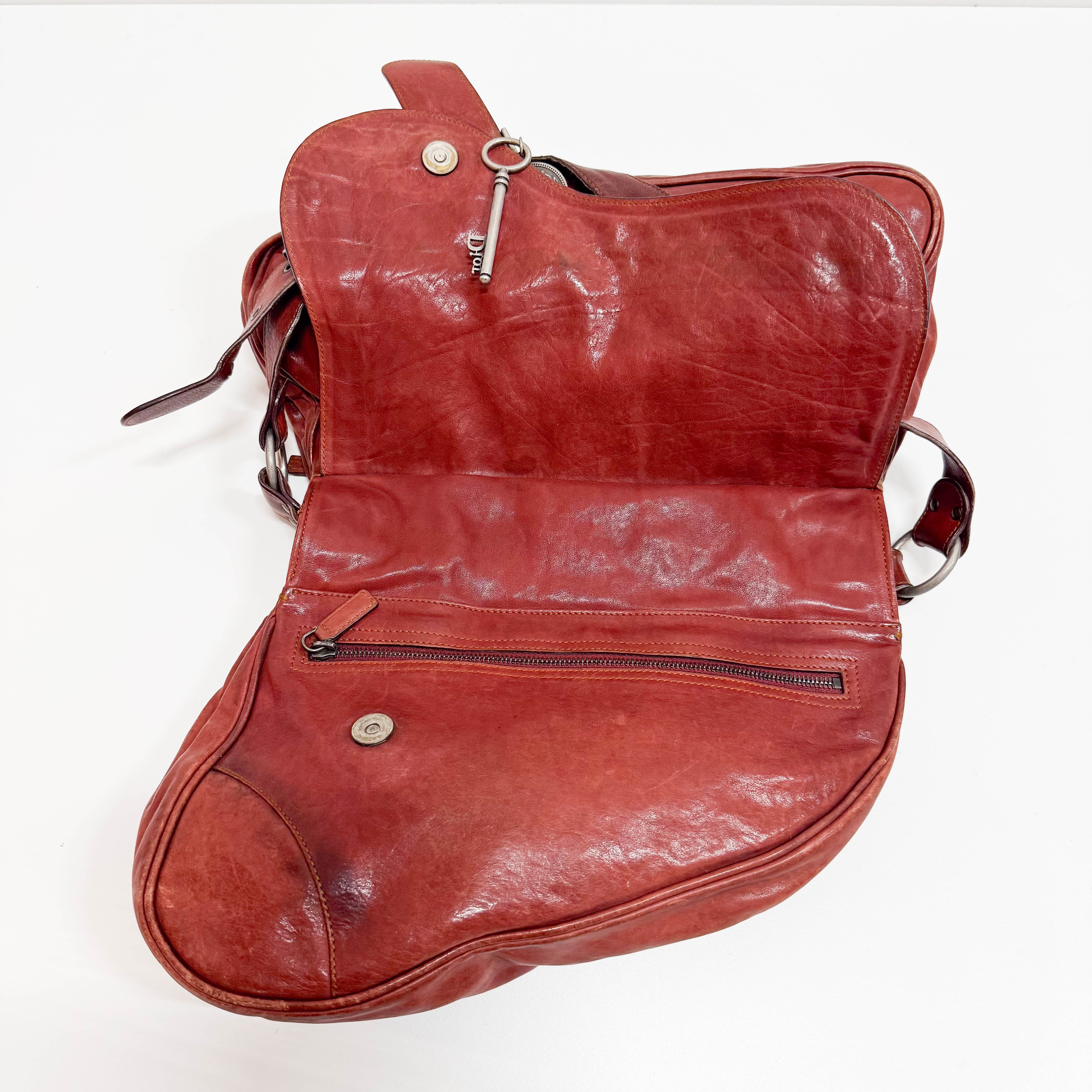 Gaucho Red Calfskin Leather Shoulder Bag