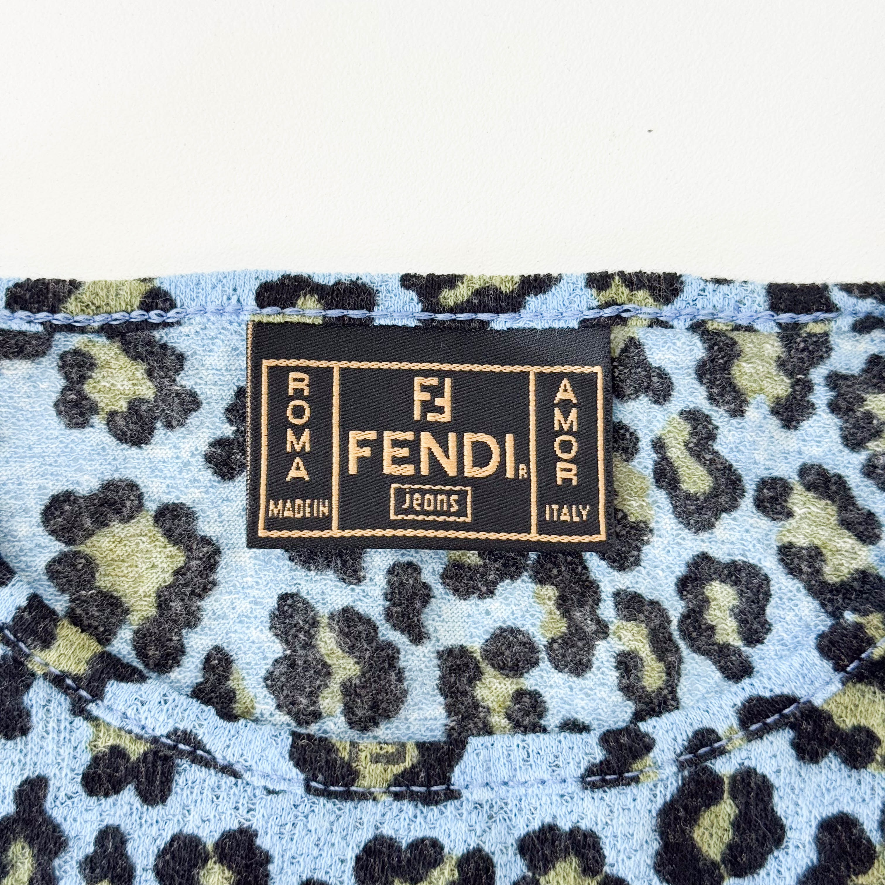 Vintage Cotton T-Shirt with Leopard Print Size 38