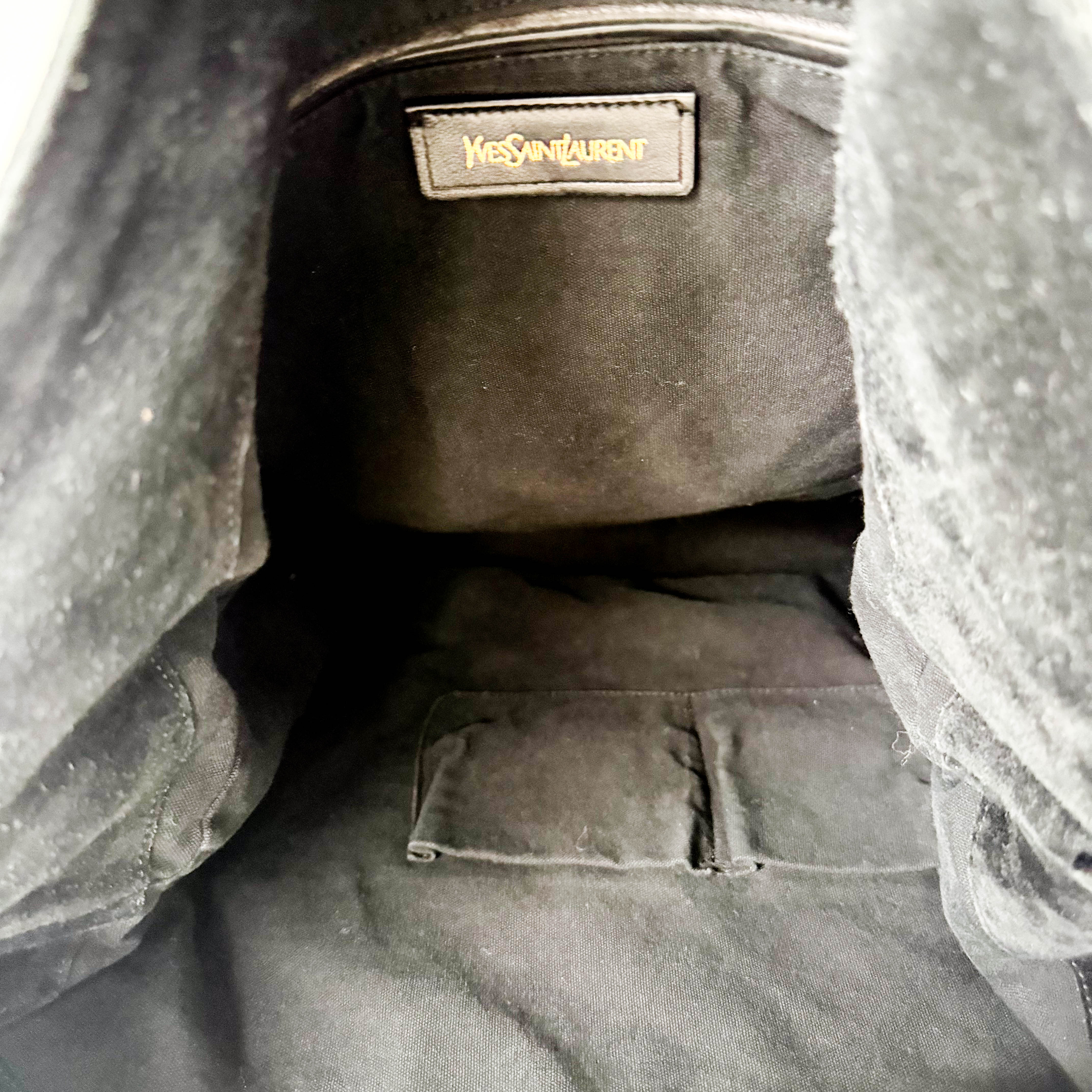 Vintage Studs Black Shoulder Bag