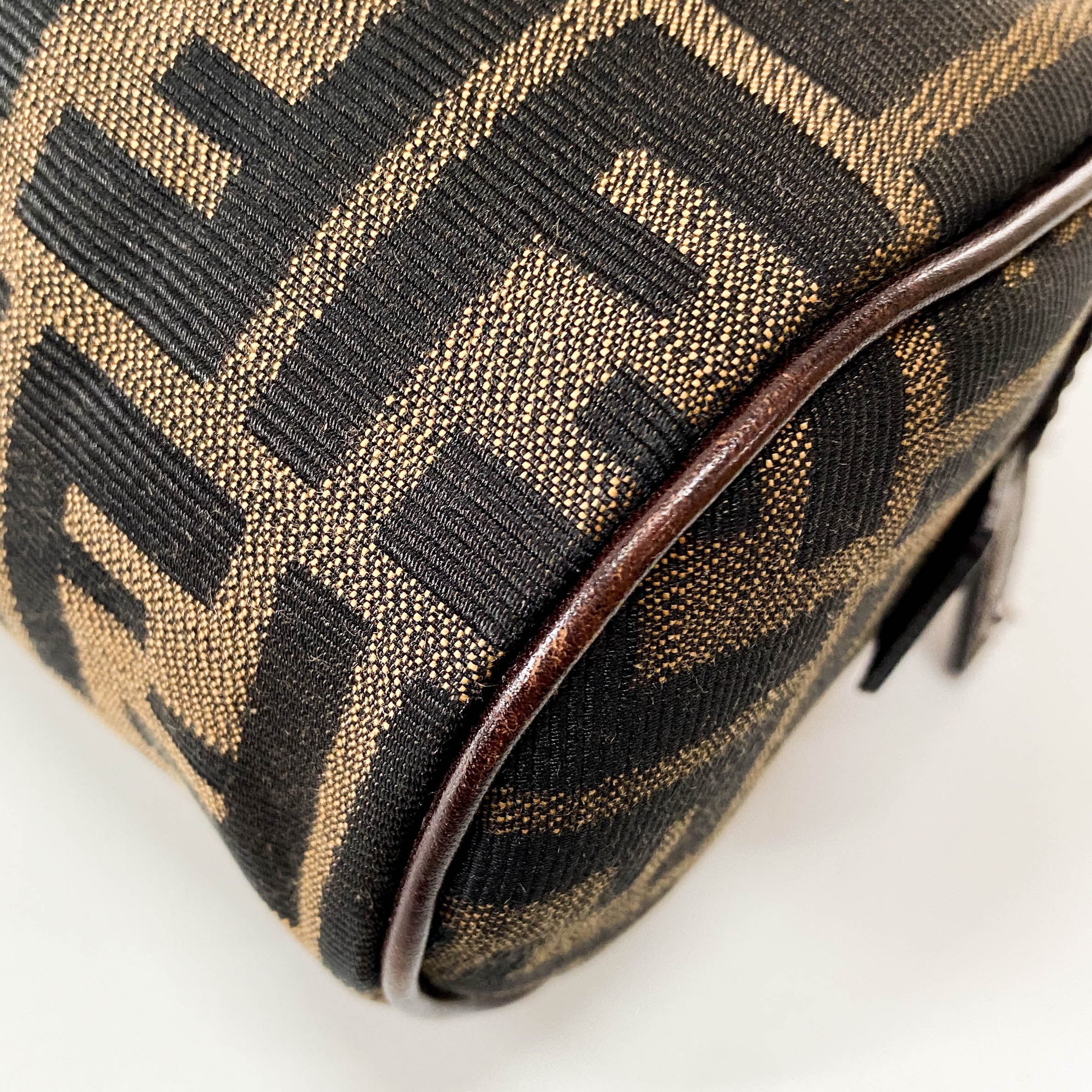 Zucca Brown Canvas Shoulder Bag