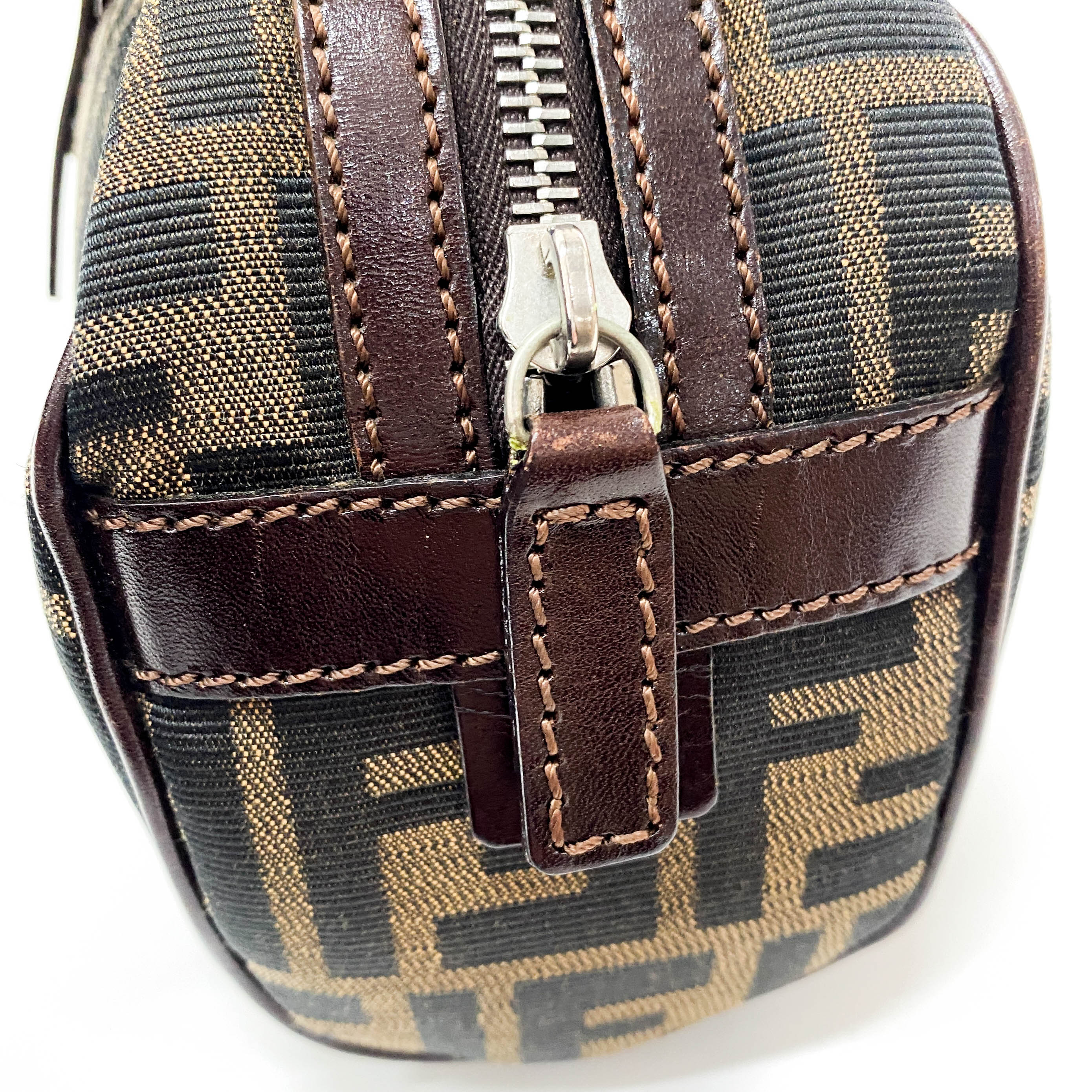 Zucca Brown Canvas Shoulder Bag