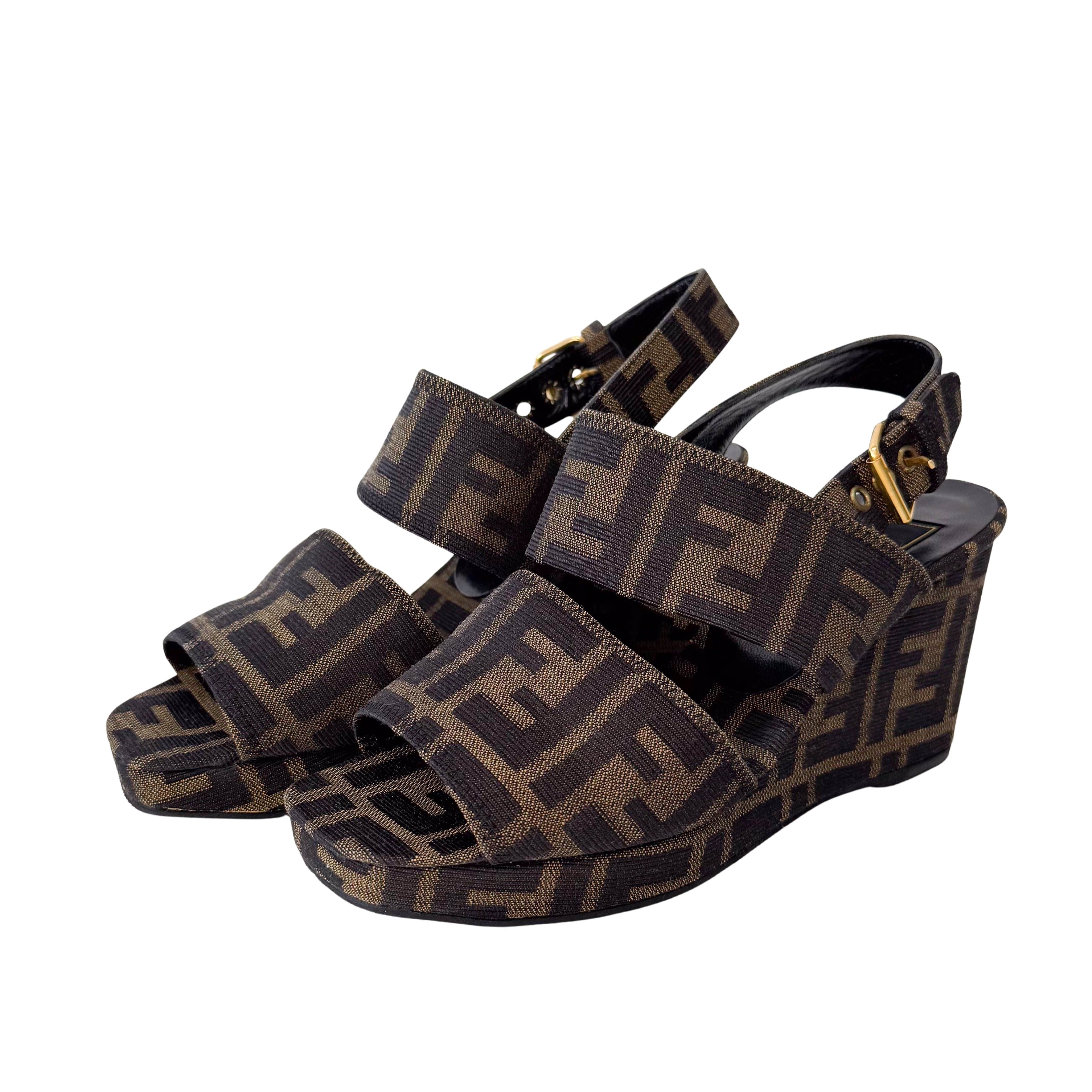 Vintage Size 36 Brown Zucca Canvas Heels