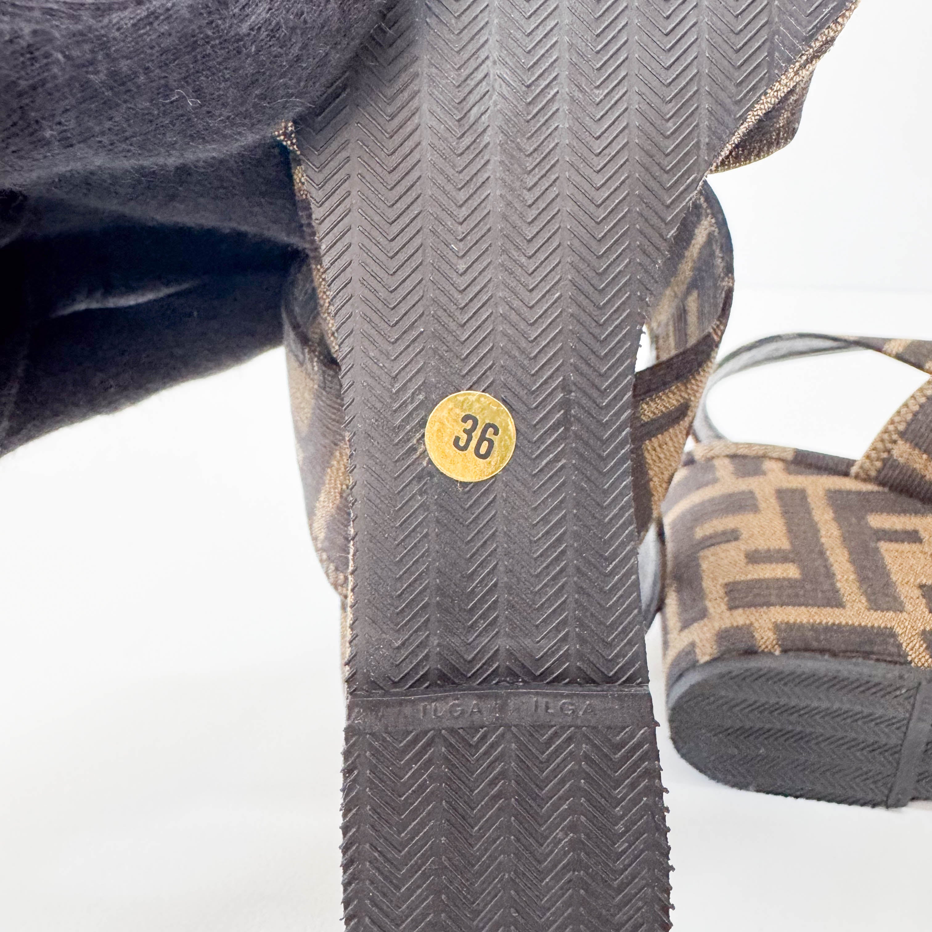 Vintage Size 36 Brown Zucca Canvas Heels