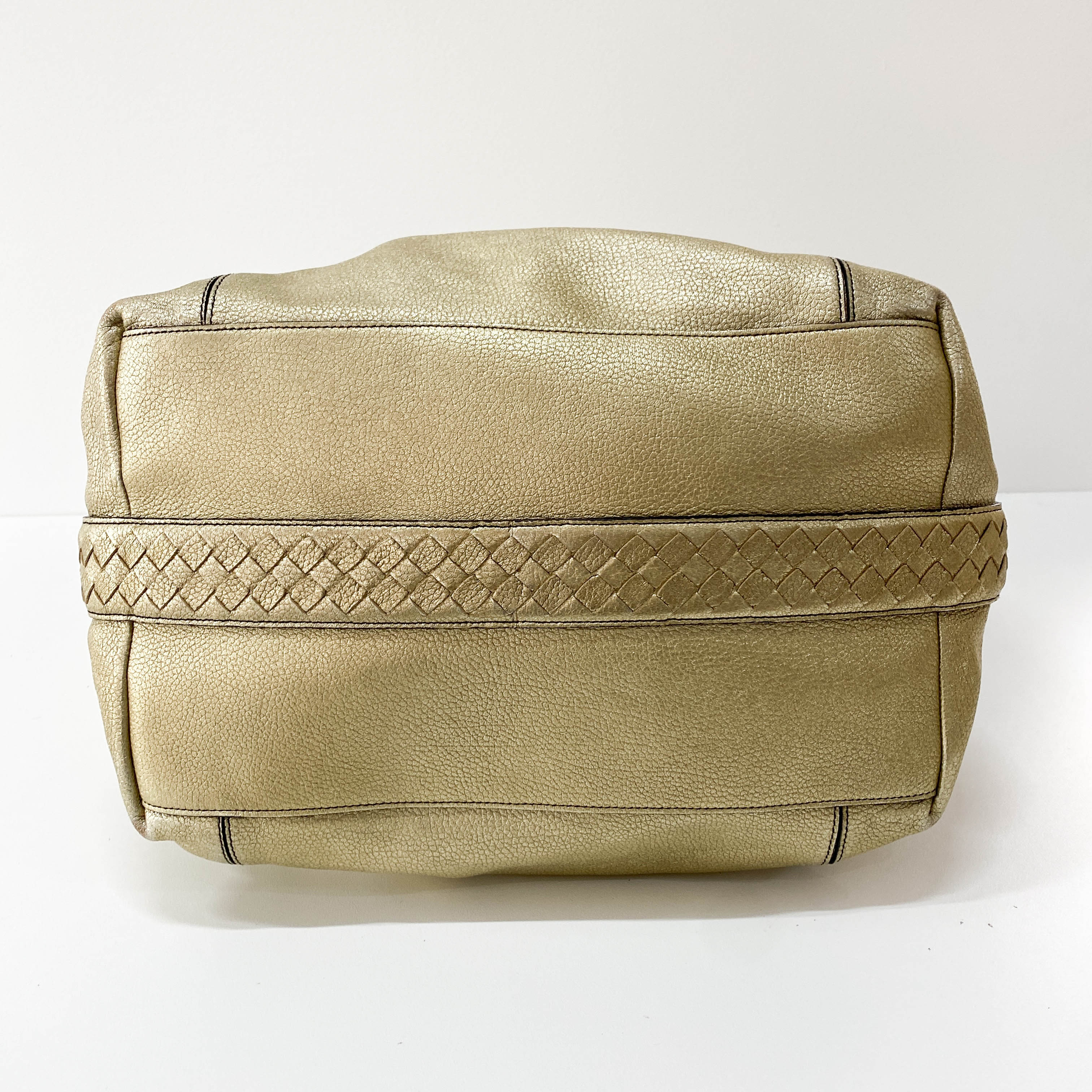 Intrecciato Gold Leather Shoulder Bag