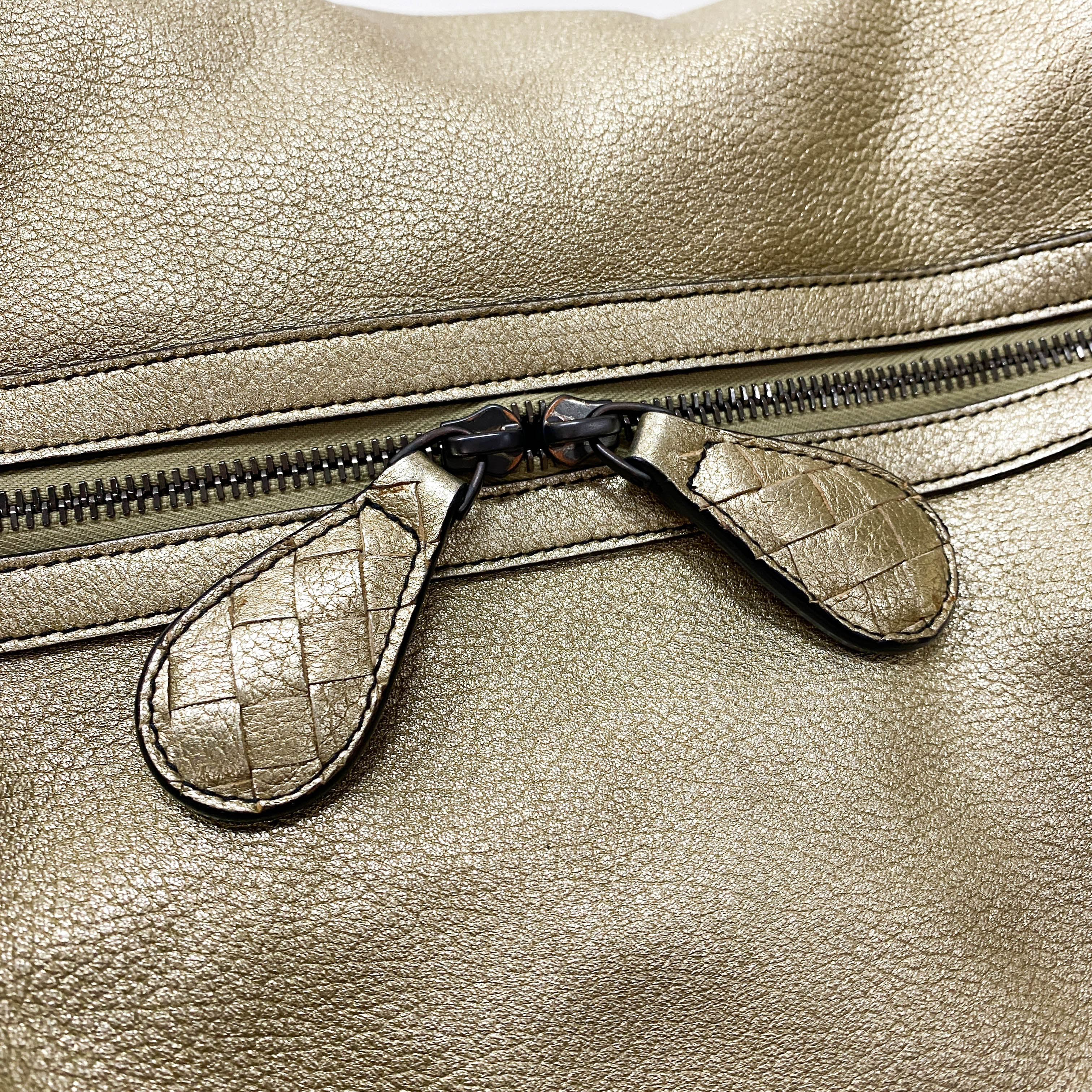 Intrecciato Gold Leather Shoulder Bag