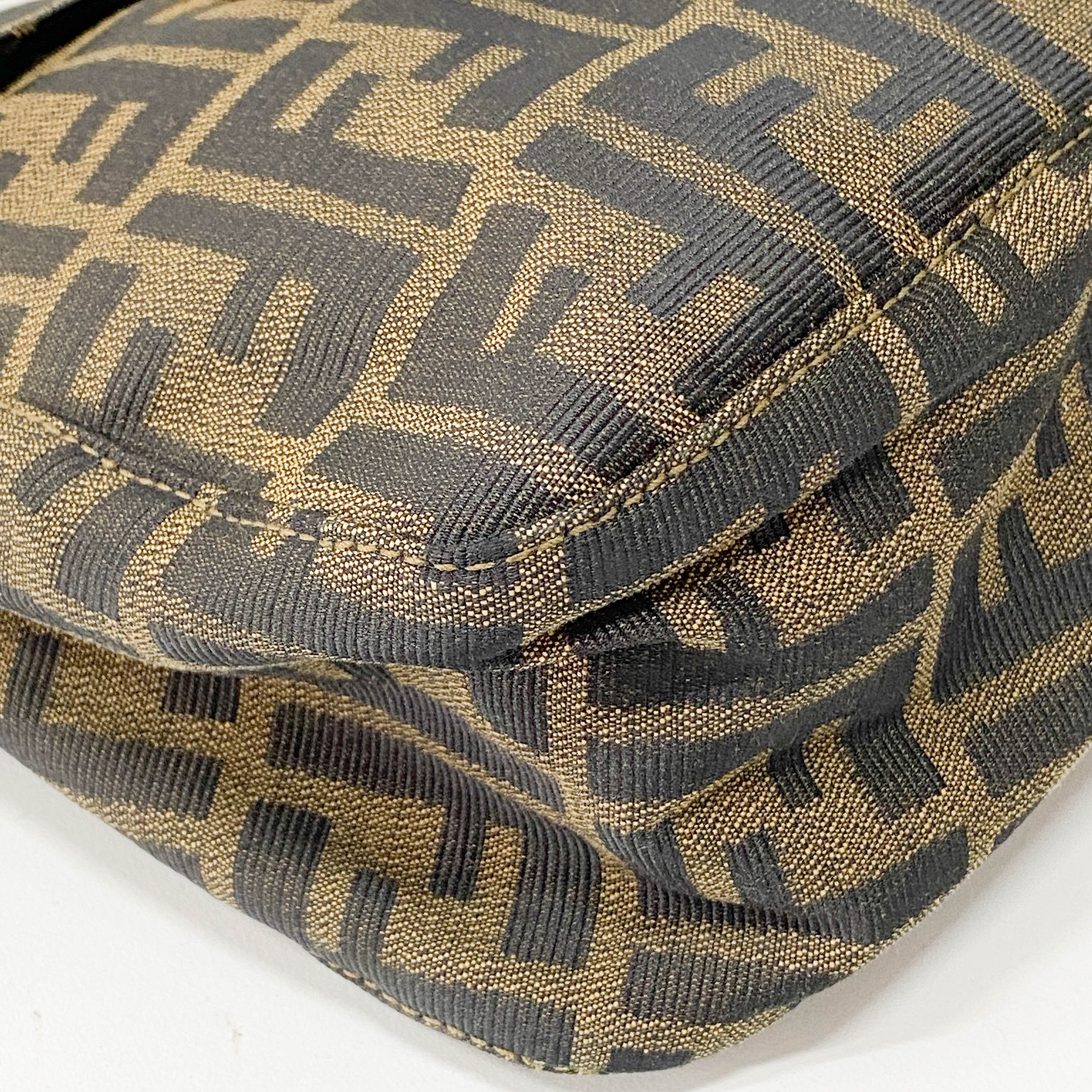 Zucca Brown Canvas Shoulder Bag