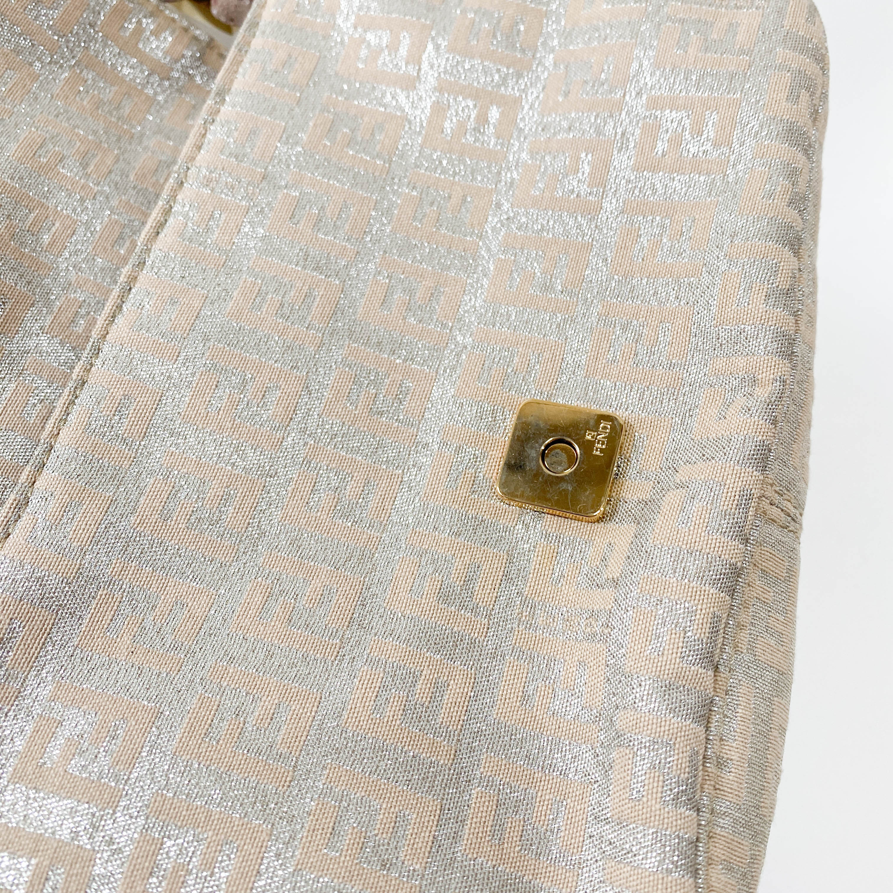 Zuccino Silver and Pink Mini Mamma Baguette Shoulder Bag Gold Hardware