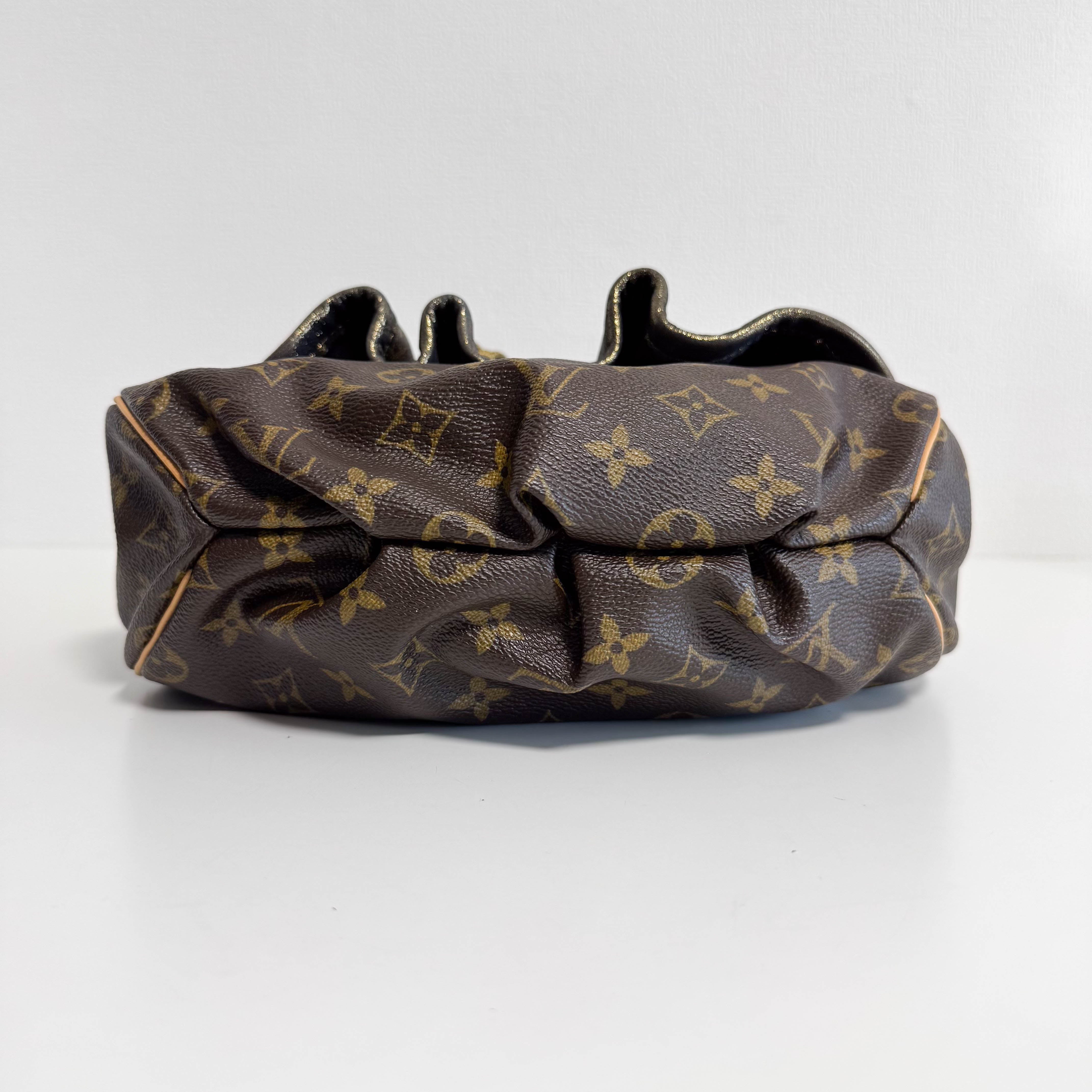 LV Monogram Kalahari PM Shoulder Bag