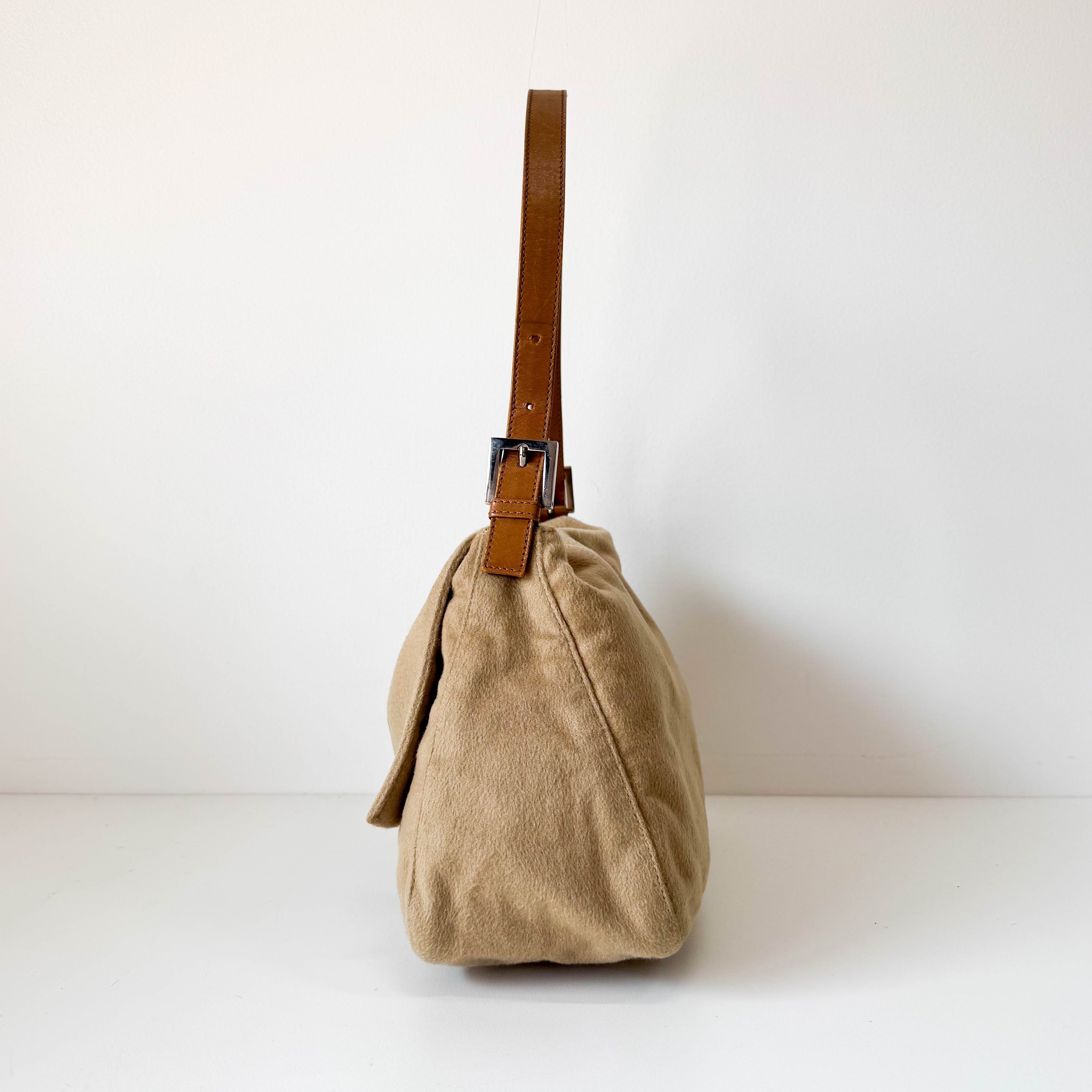 Caramel Brown Wool Mamma Baguette